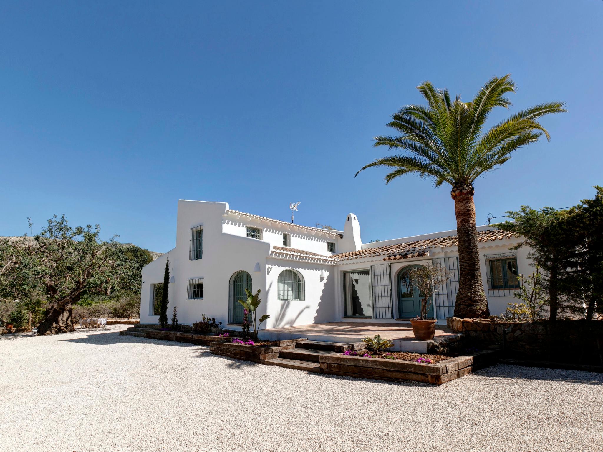 Foto 28 - Casa de 4 quartos em Dénia com piscina privada e vistas do mar