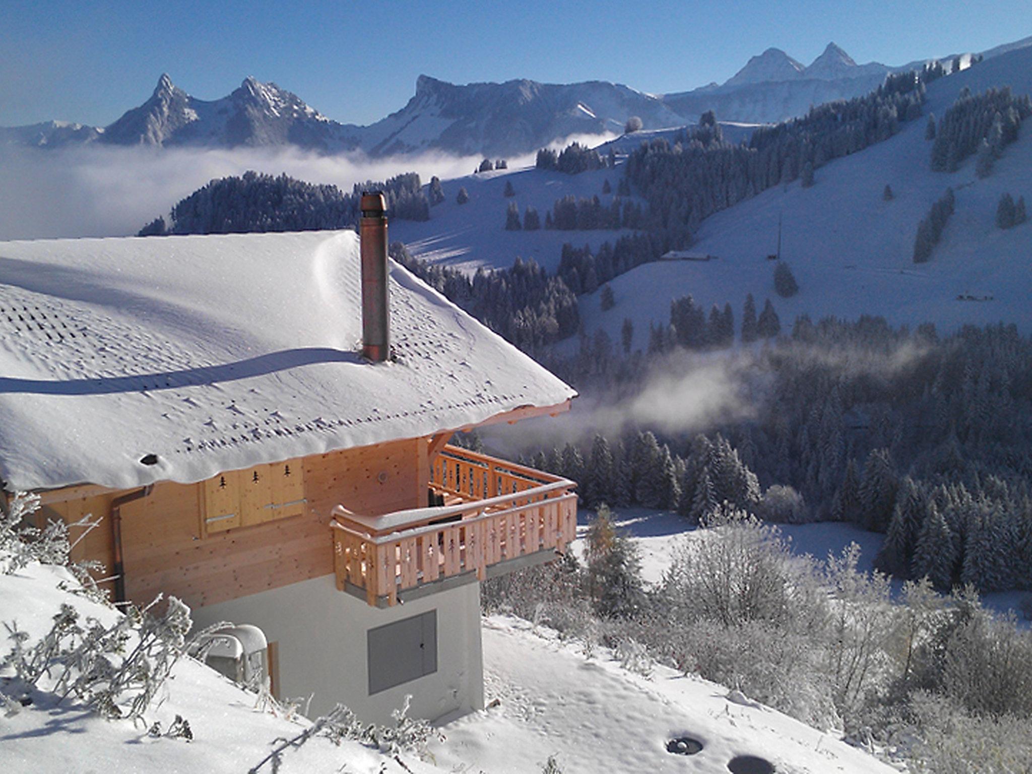 Foto 22 - Casa con 3 camere da letto a Gruyères con terrazza e vista sulle montagne