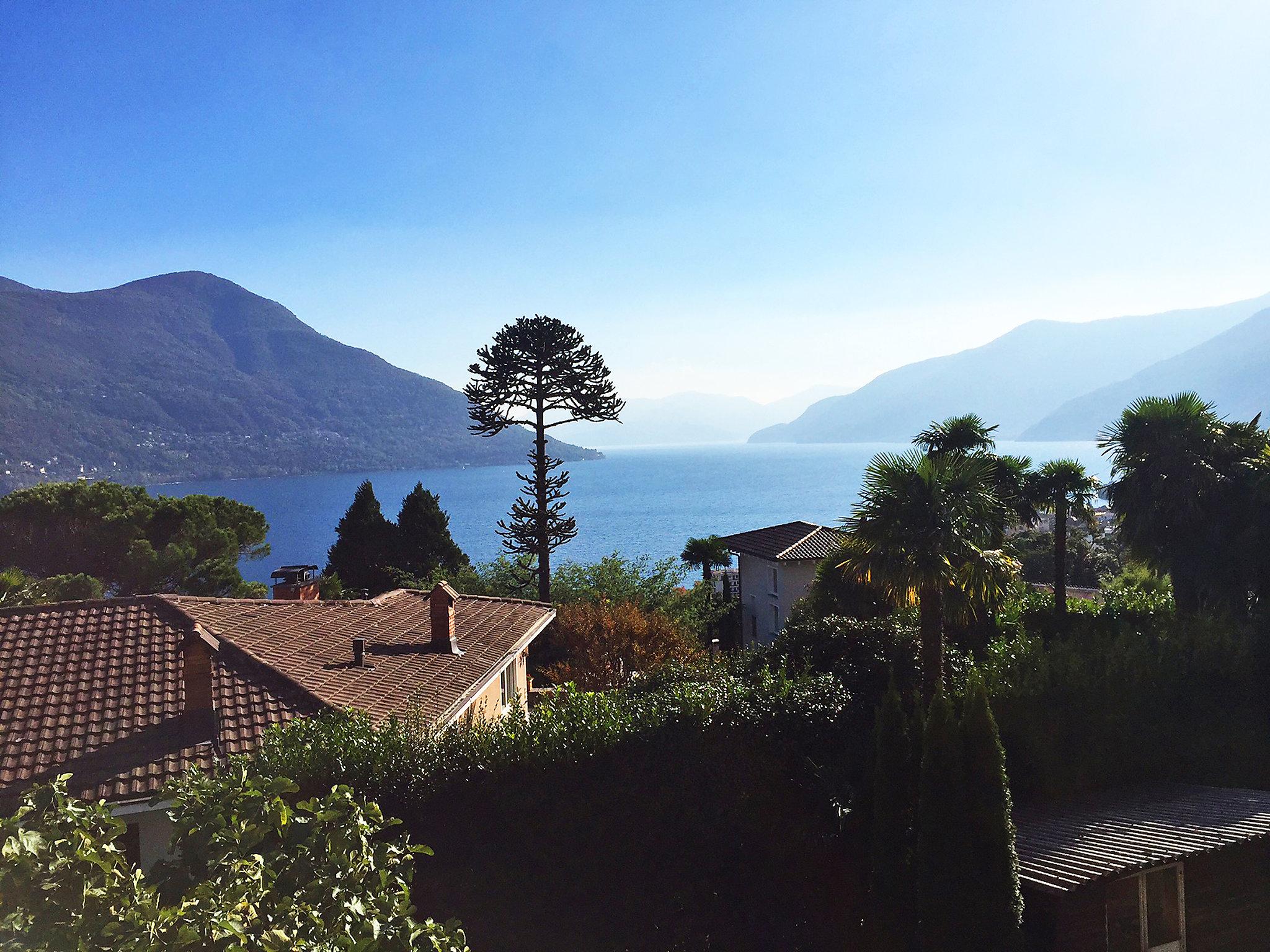 Foto 17 - Casa de 3 quartos em Brissago com jardim e vista para a montanha