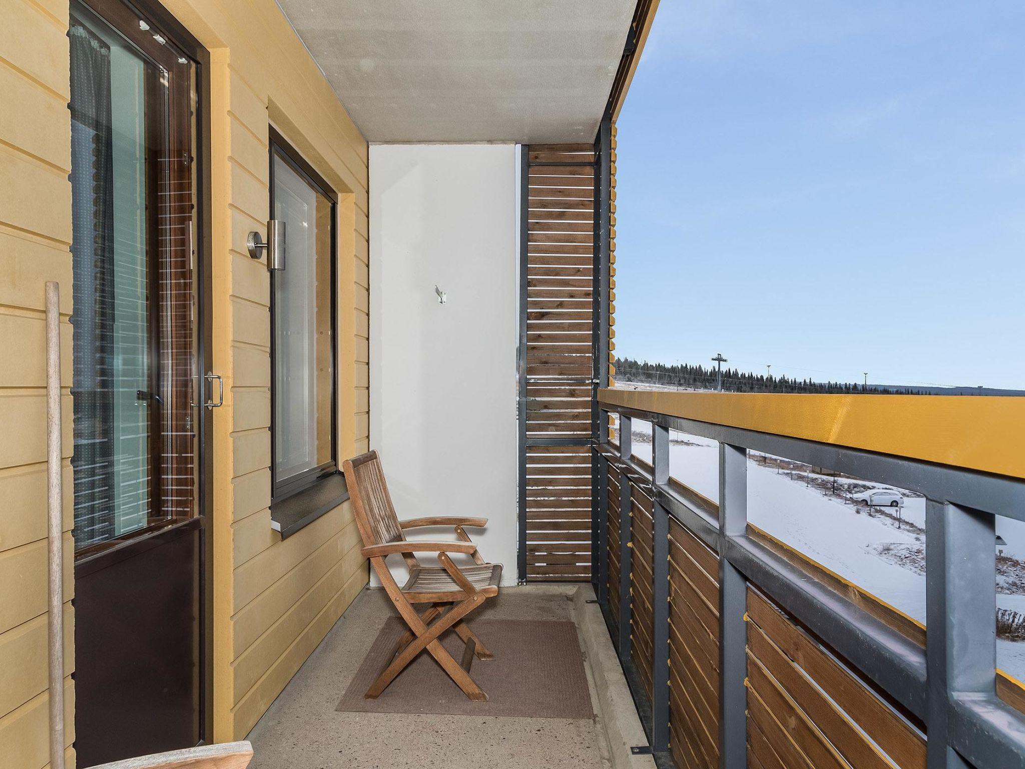 Foto 19 - Casa de 2 habitaciones en Kolari con sauna y vistas a la montaña