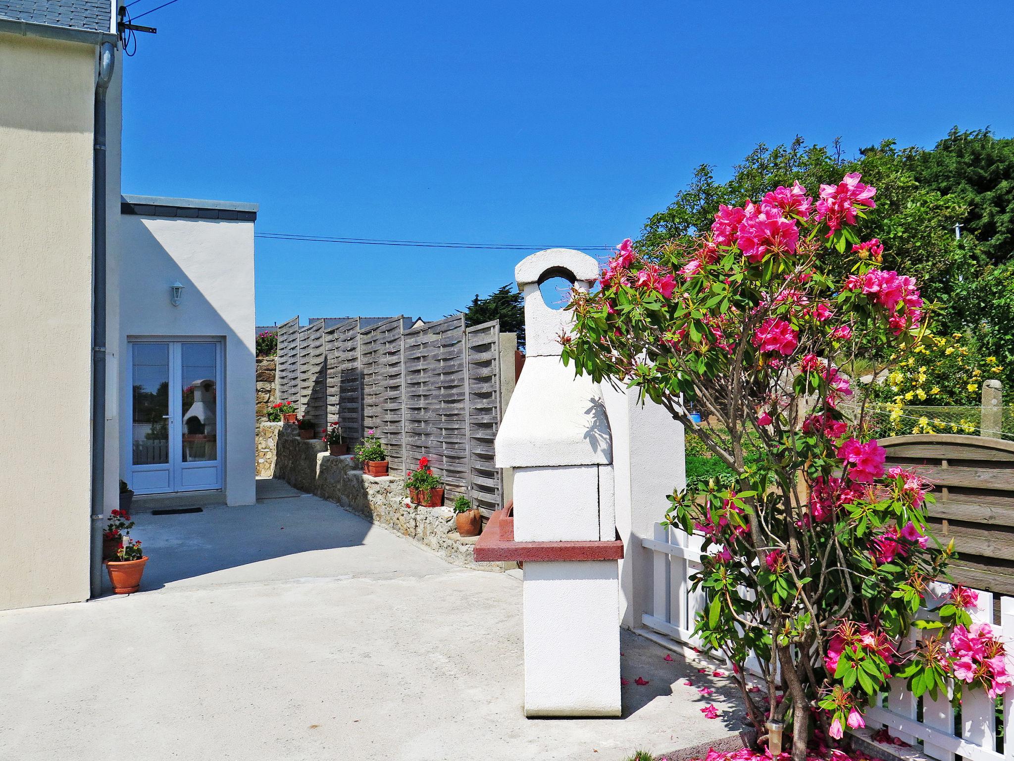 Foto 16 - Casa de 3 habitaciones en Pleubian con jardín y vistas al mar