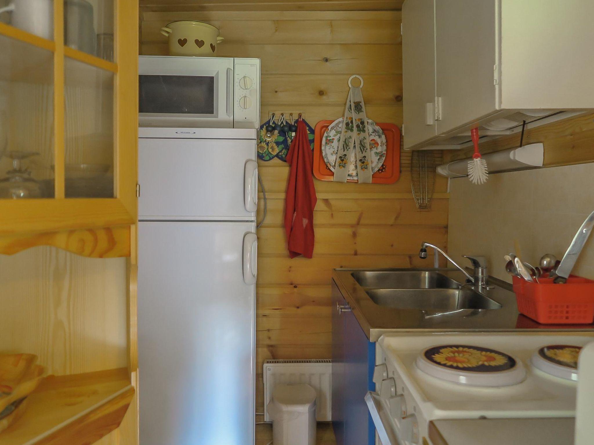Foto 14 - Casa con 1 camera da letto a Sodankylä con sauna e vista sulle montagne