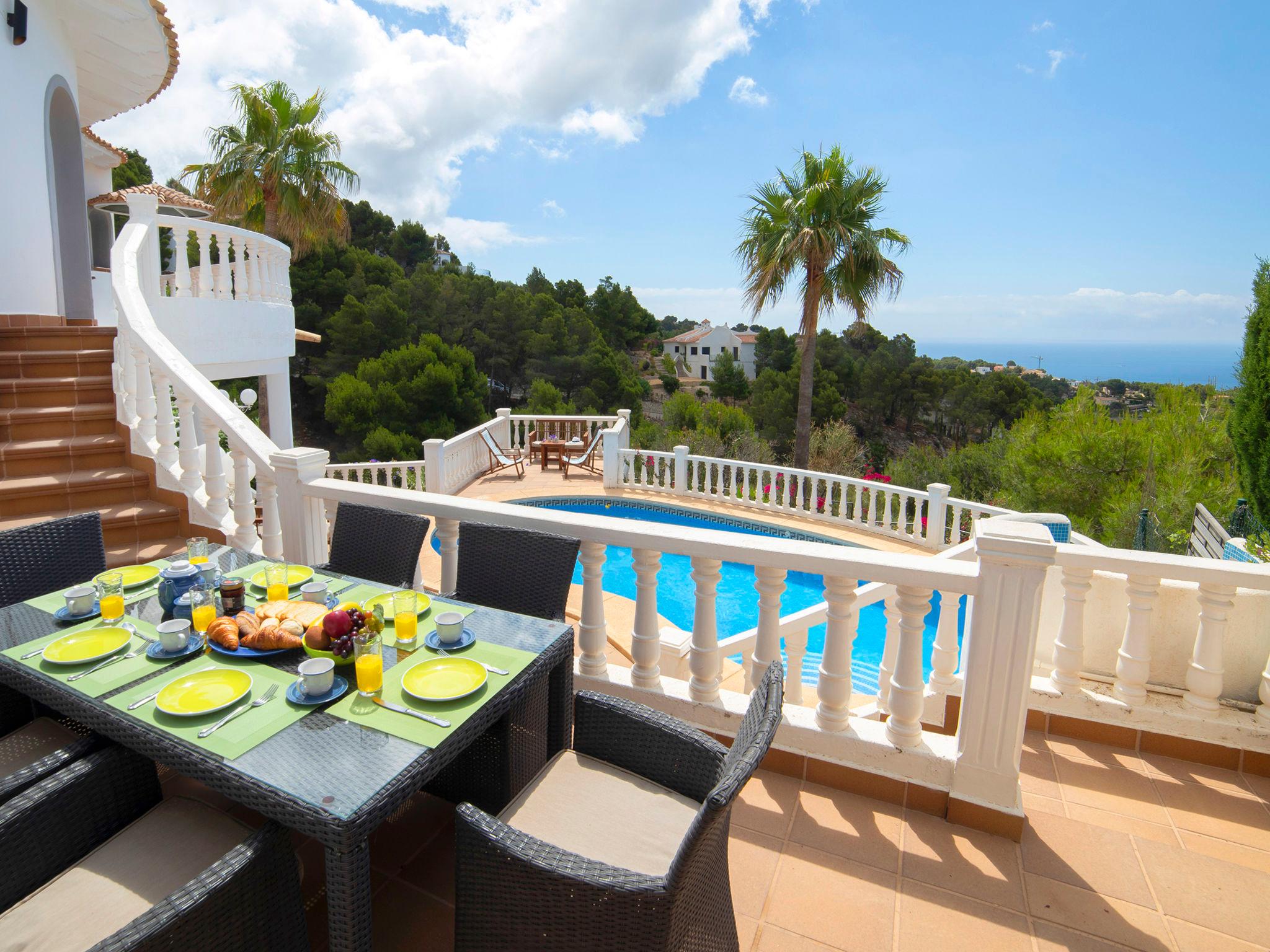 Photo 3 - Maison de 4 chambres à Altea avec piscine privée et vues à la mer