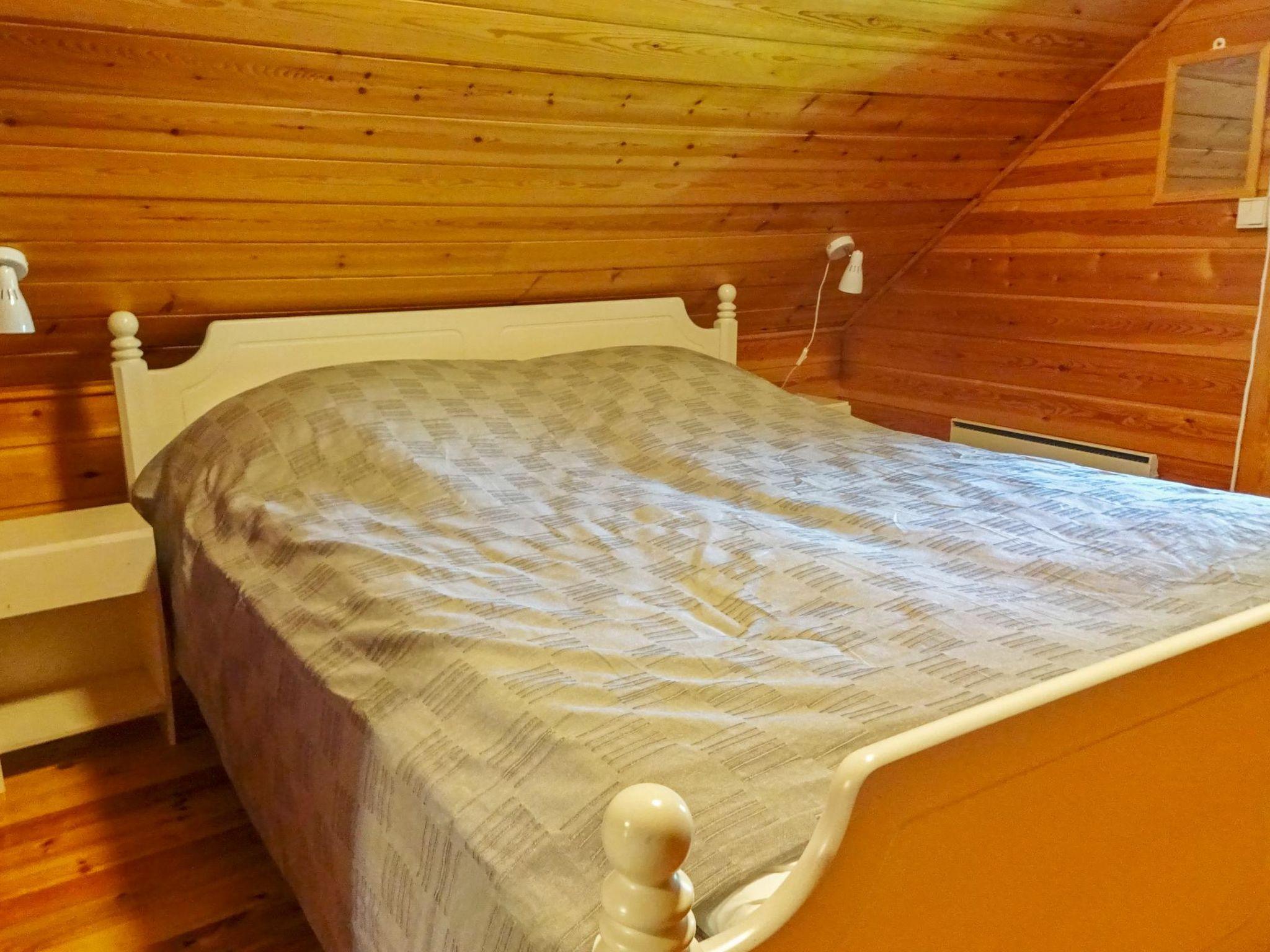 Foto 17 - Casa de 1 quarto em Outokumpu com sauna