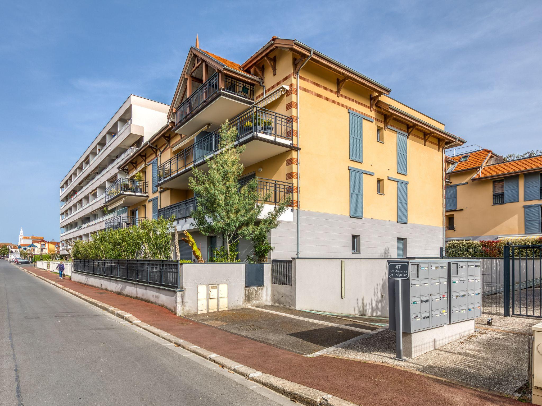 Foto 5 - Appartamento con 2 camere da letto a Arcachon con terrazza e vista mare