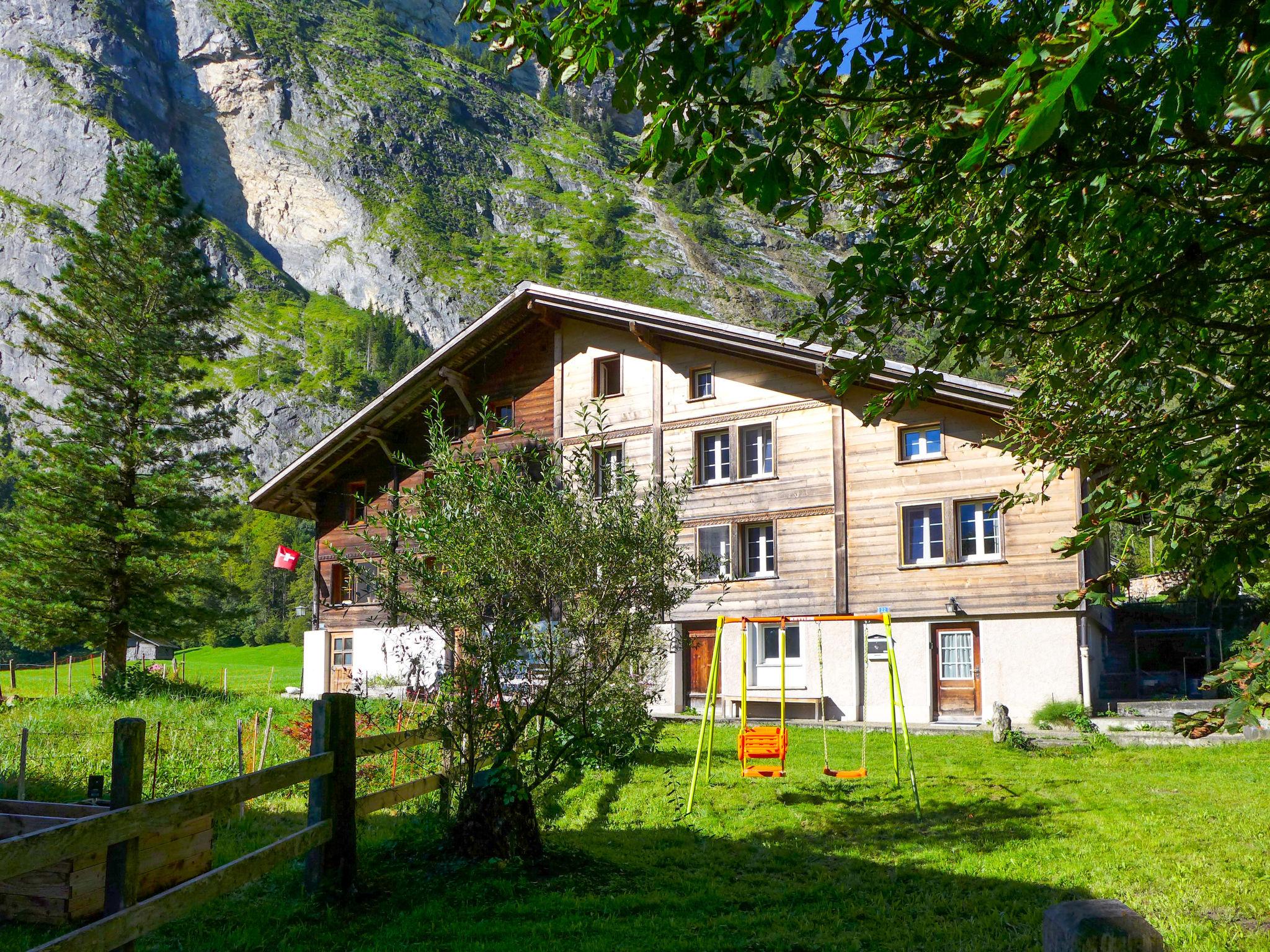 Foto 21 - Casa con 4 camere da letto a Innertkirchen con giardino e vista sulle montagne