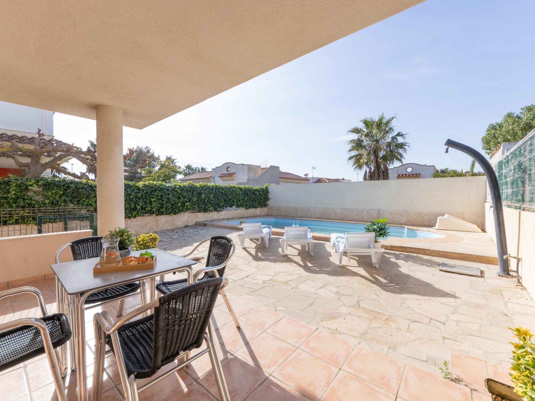 Photo 32 - Maison de 3 chambres à Deltebre avec piscine privée et jardin