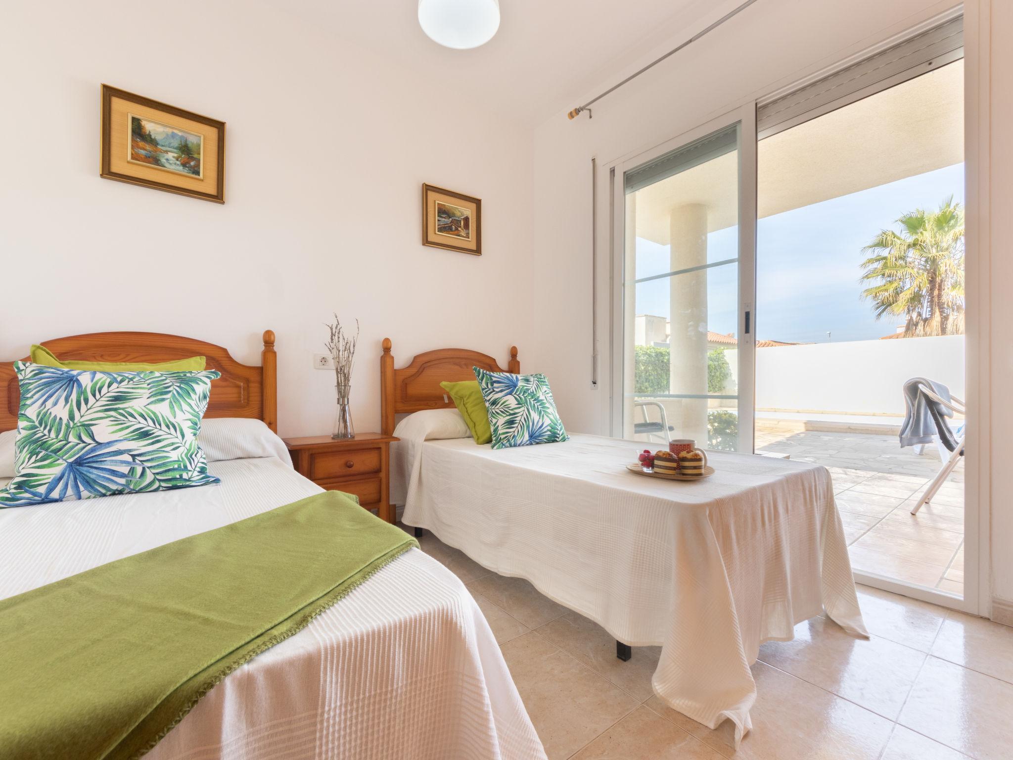 Photo 14 - 3 bedroom House in Deltebre with private pool and sea view