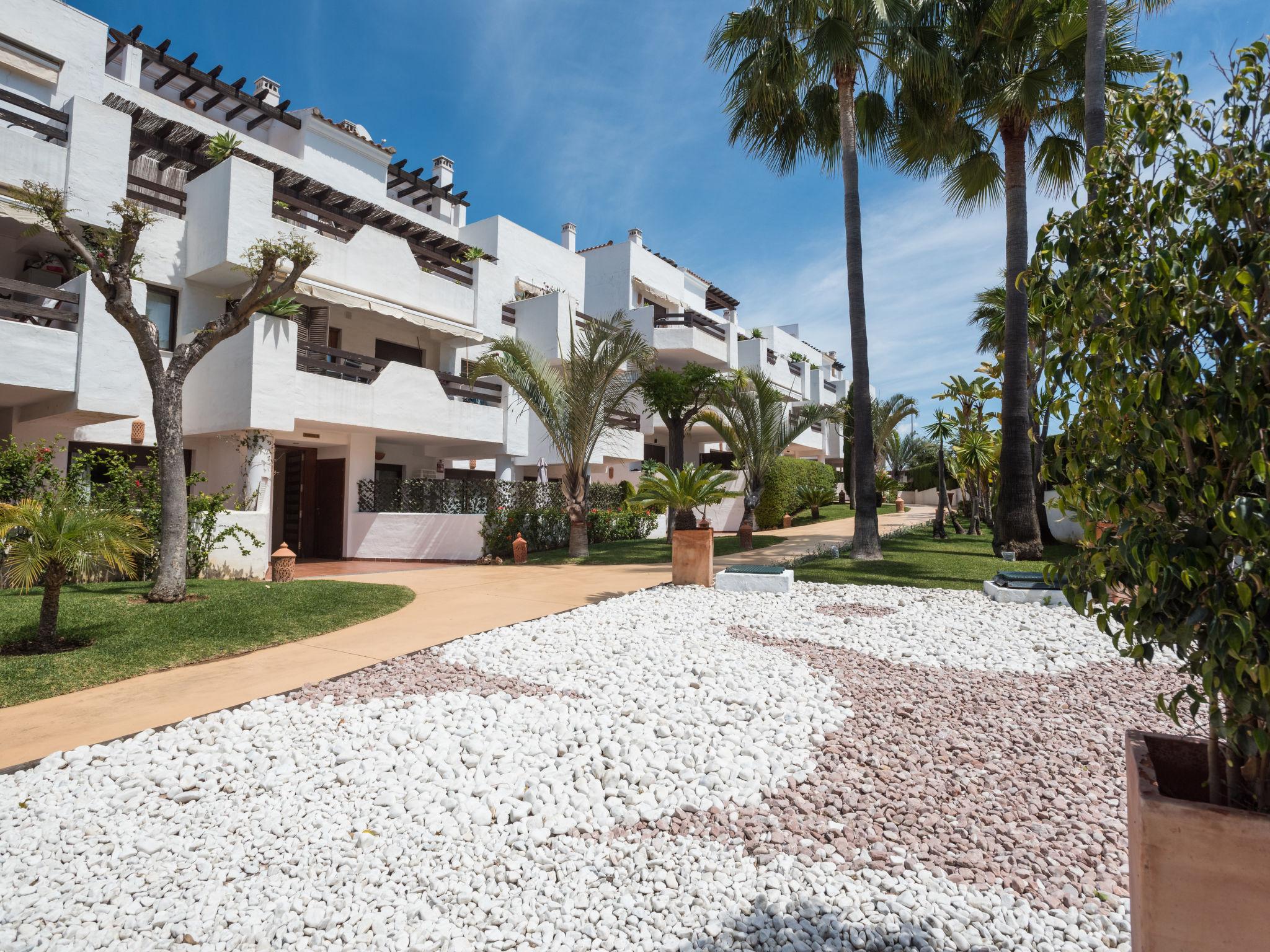 Photo 19 - Appartement de 2 chambres à Estepona avec piscine et jardin