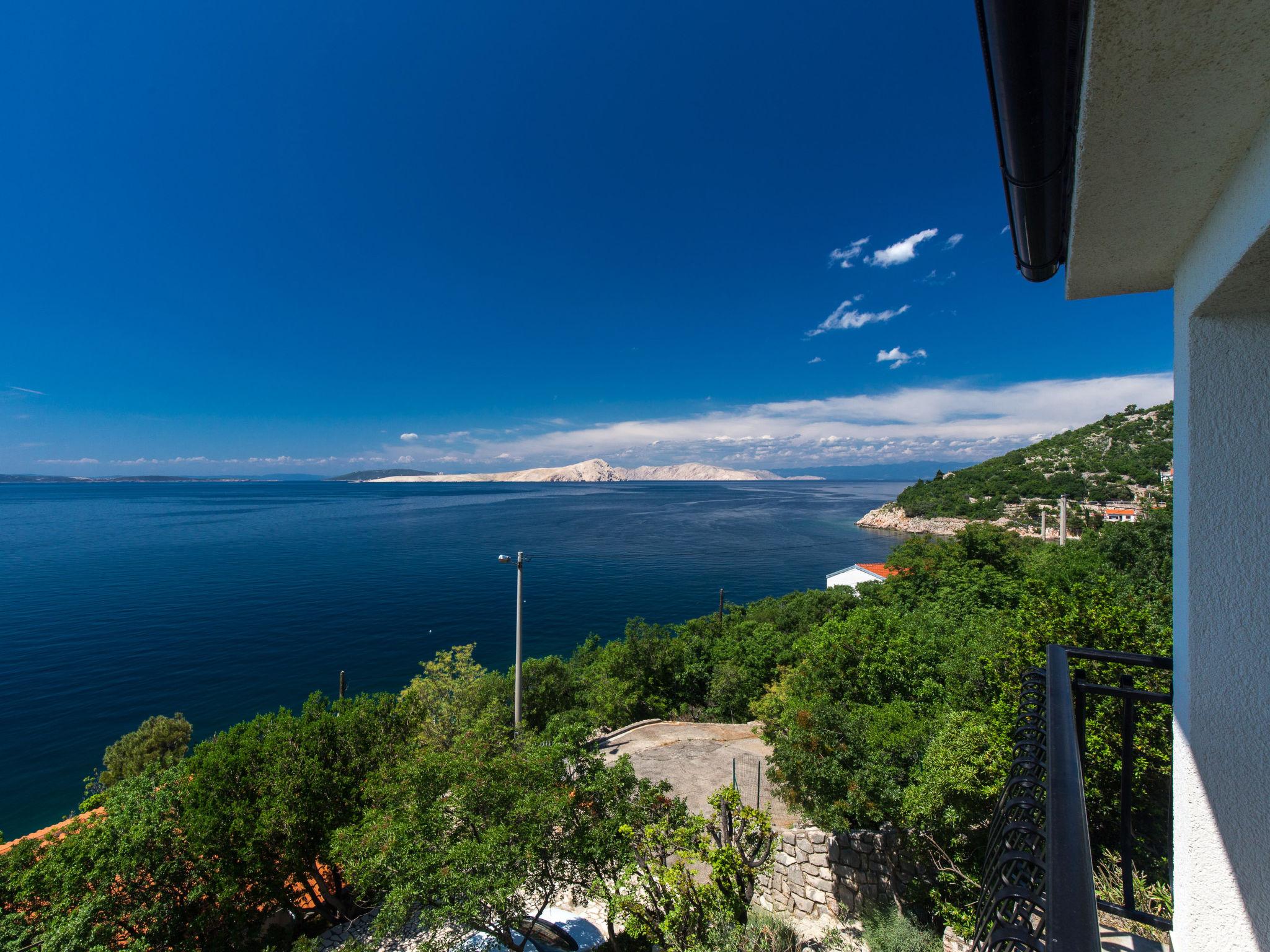 Foto 7 - Appartamento con 2 camere da letto a Senj con terrazza