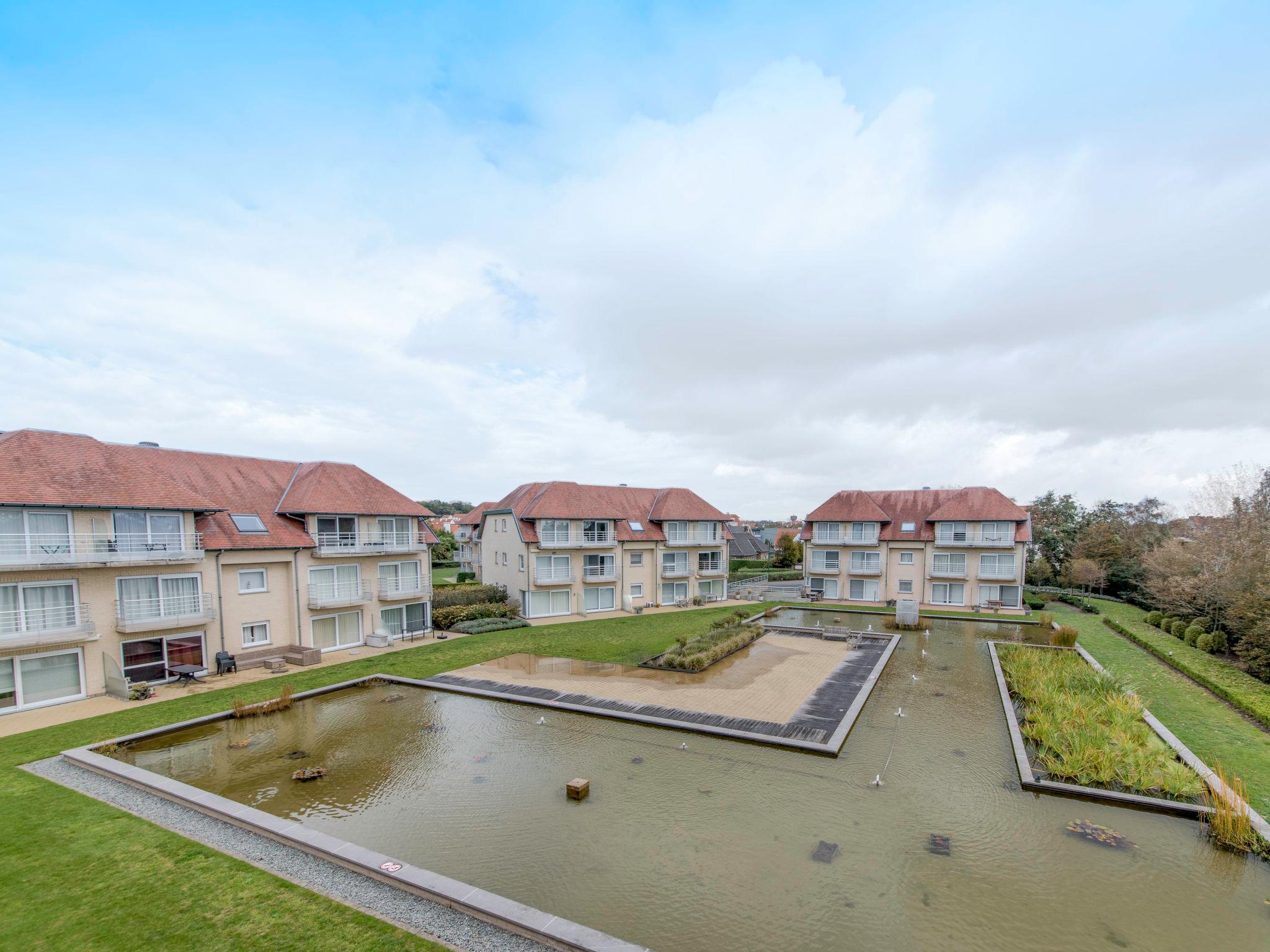 Photo 16 - Appartement en De Haan avec piscine et jardin