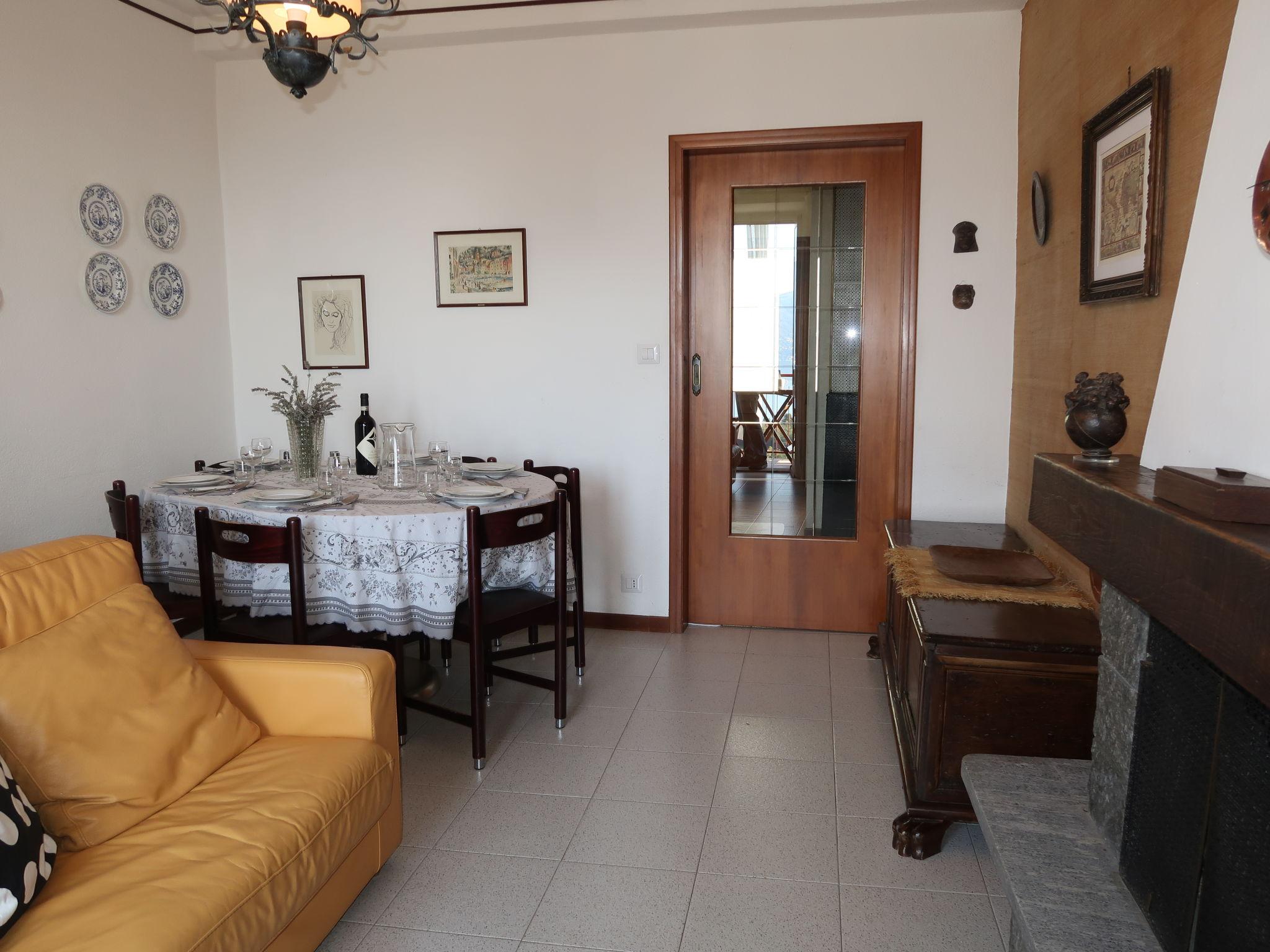 Foto 7 - Apartamento de 3 quartos em Luino com jardim e vista para a montanha