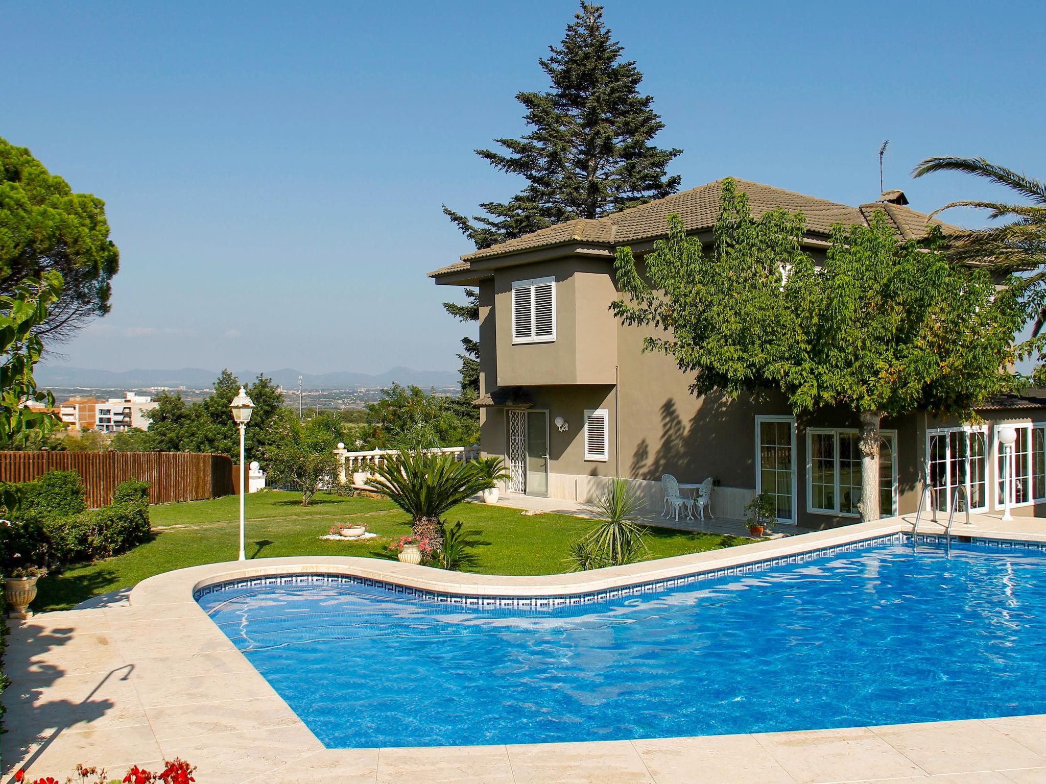 Foto 1 - Casa de 5 habitaciones en Alcover con piscina privada y vistas al mar
