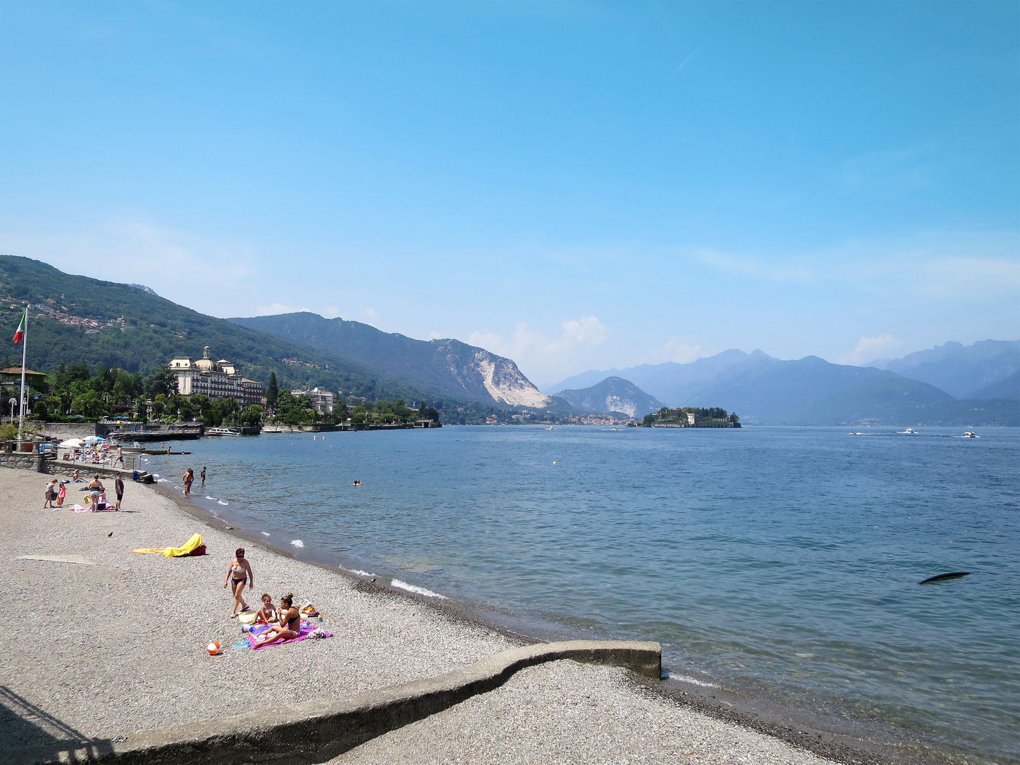 Photo 18 - Appartement de 1 chambre à Stresa avec jardin et vues sur la montagne