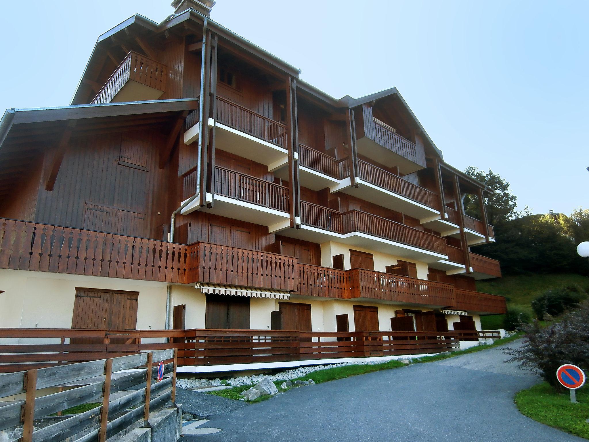 Foto 15 - Apartment mit 1 Schlafzimmer in Saint-Gervais-les-Bains mit blick auf die berge