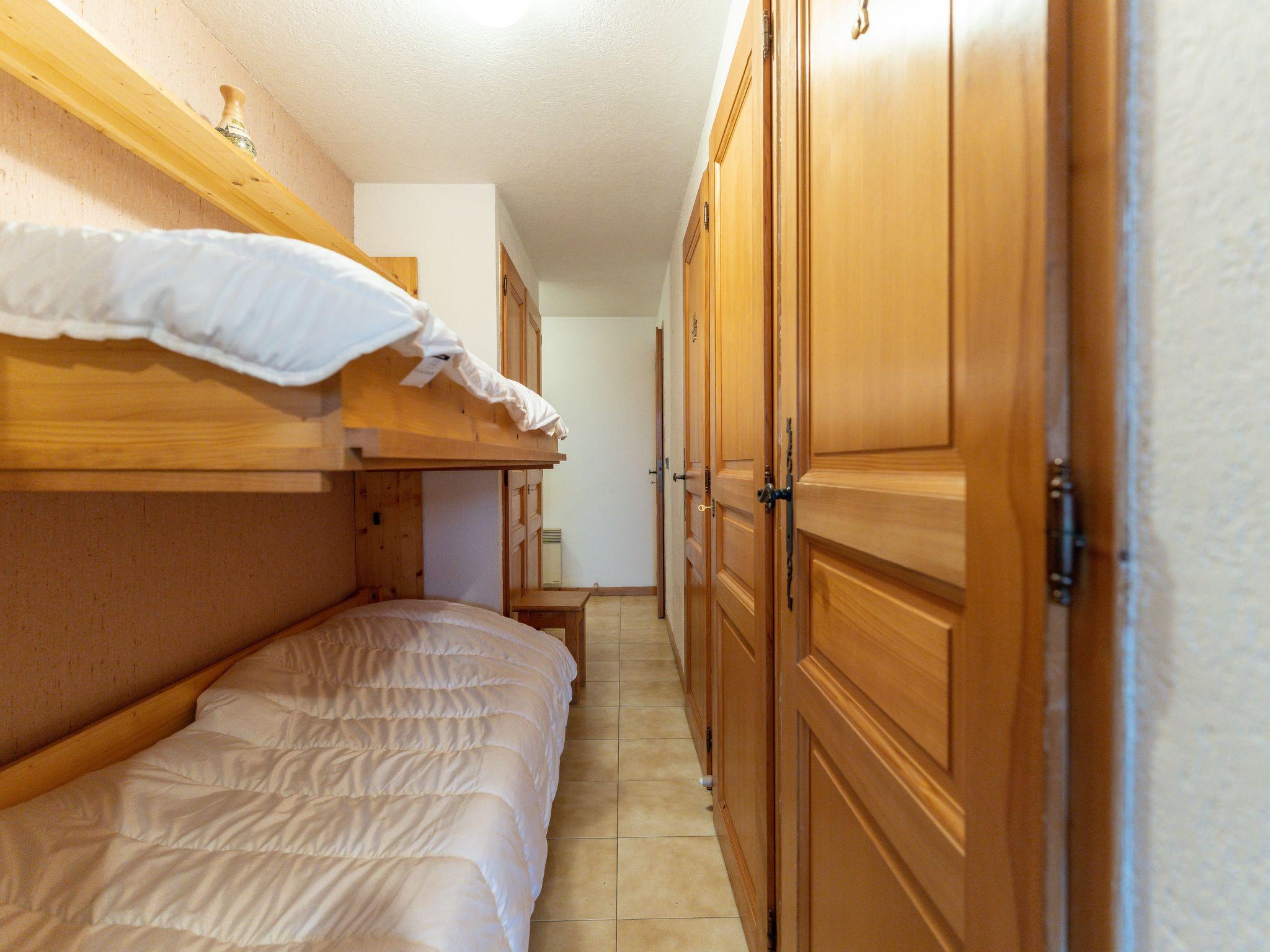 Foto 11 - Apartamento de 1 habitación en Saint-Gervais-les-Bains con vistas a la montaña