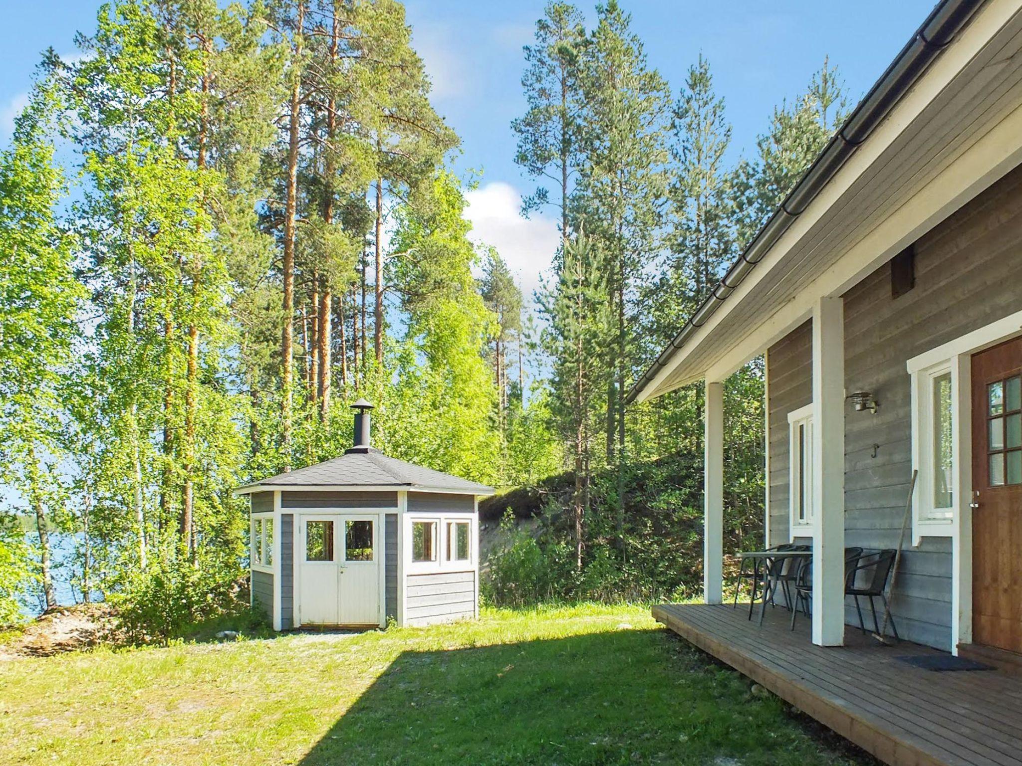 Photo 2 - Maison de 3 chambres à Enonkoski avec sauna et bain à remous