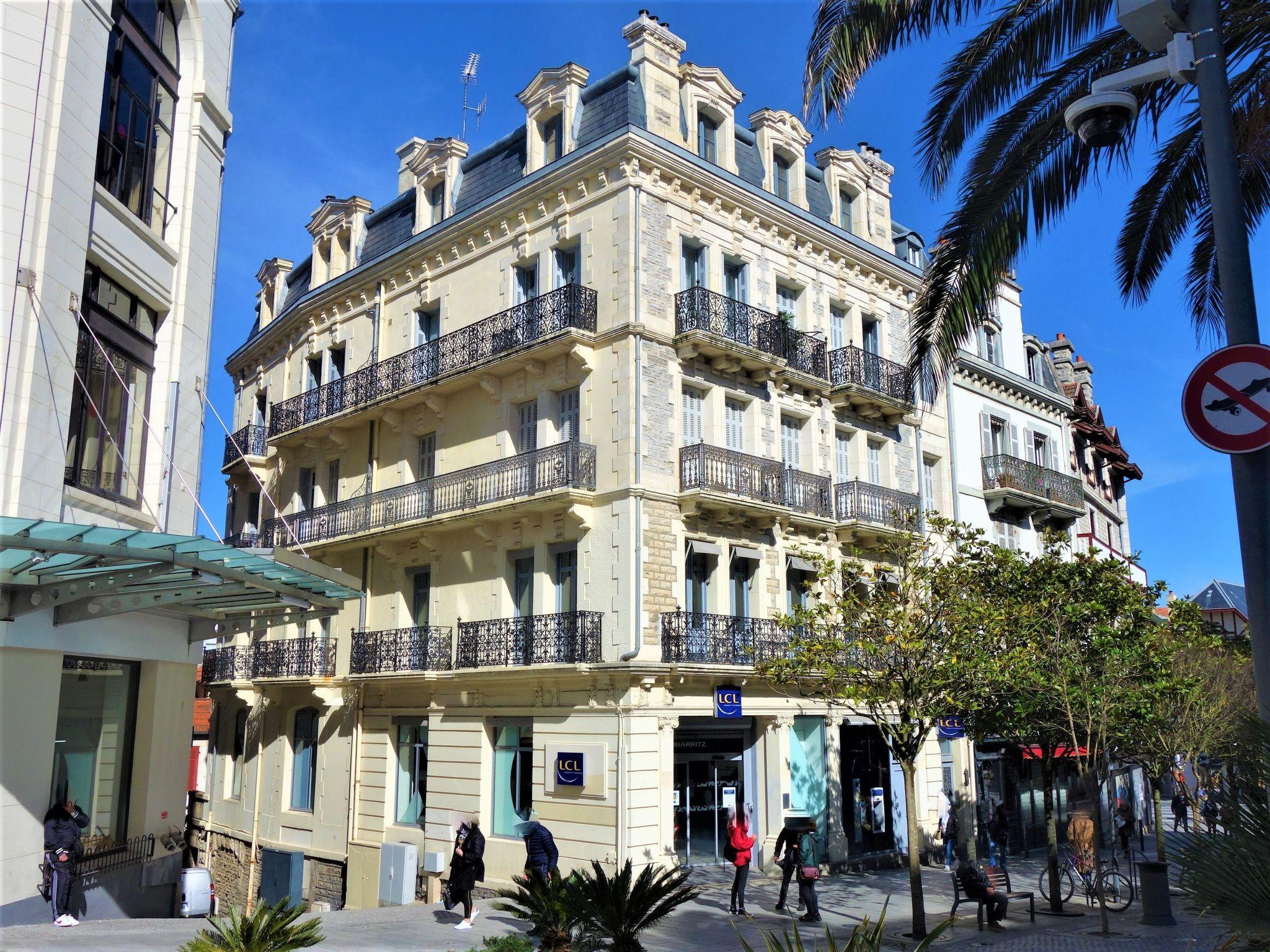 Foto 16 - Apartamento de 2 habitaciones en Biarritz con vistas al mar