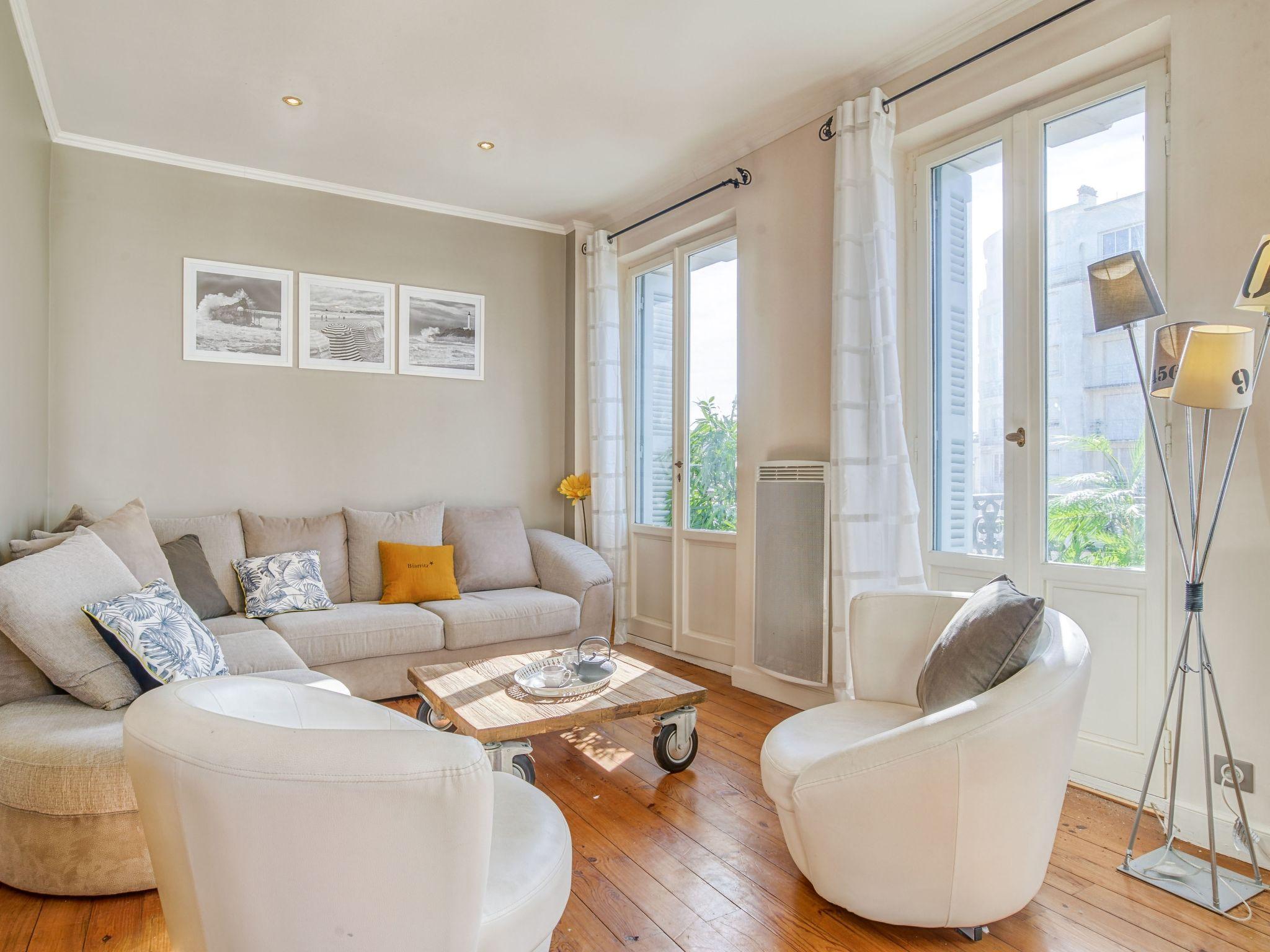 Foto 6 - Apartment mit 2 Schlafzimmern in Biarritz mit blick aufs meer