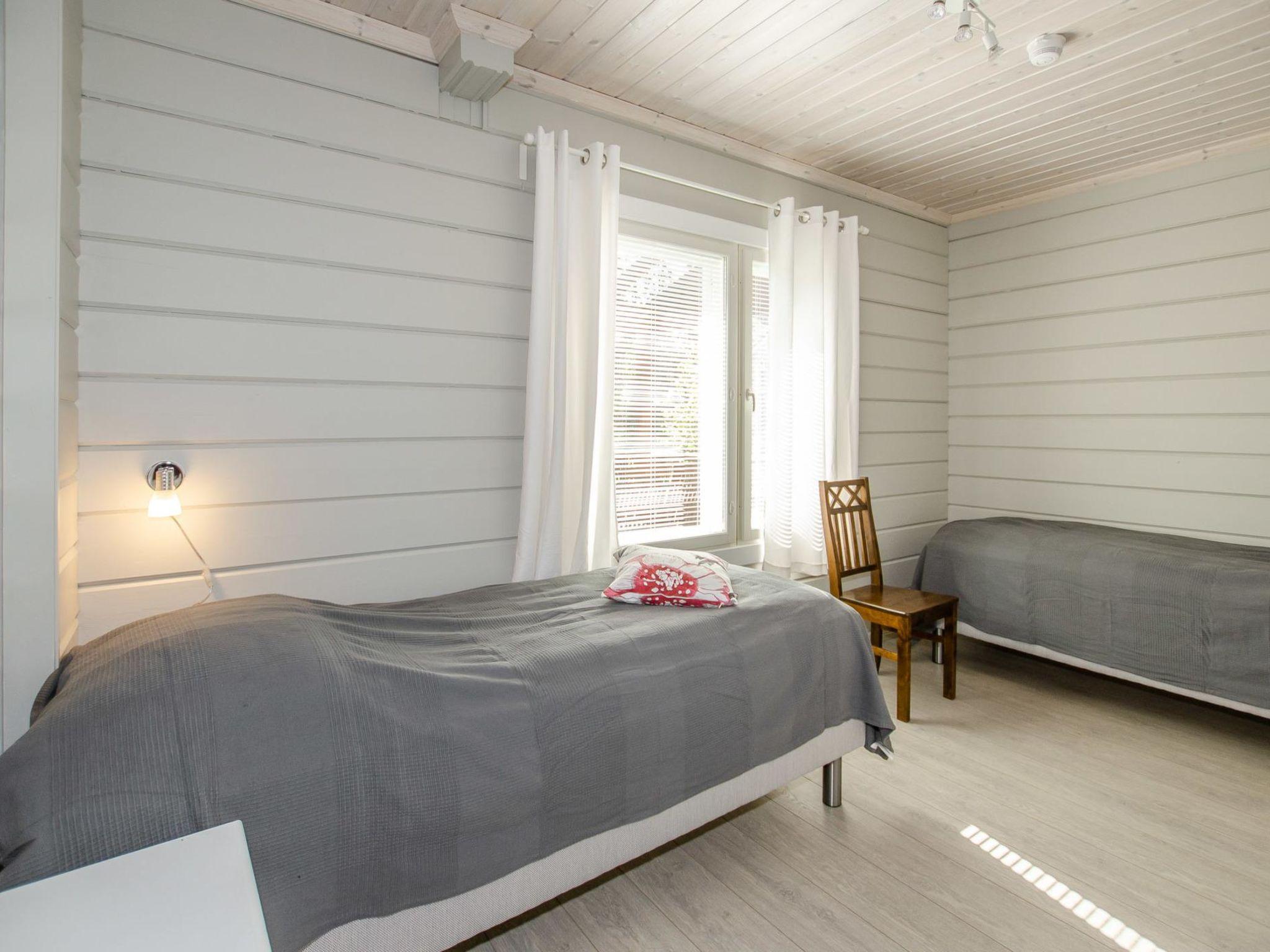 Photo 10 - 4 bedroom House in Lieksa with sauna