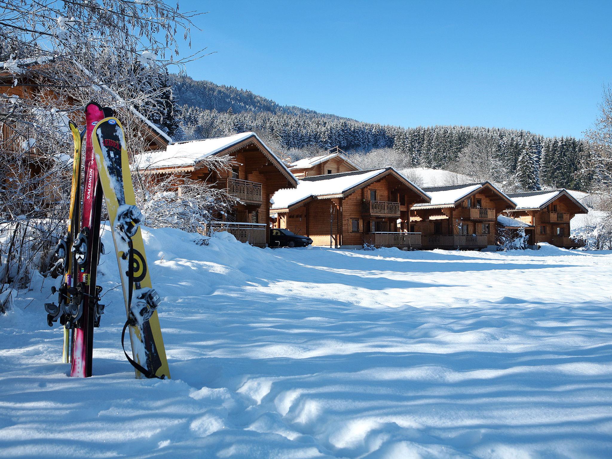 Photo 9 - Maison de 2 chambres à Morillon avec piscine et vues sur la montagne