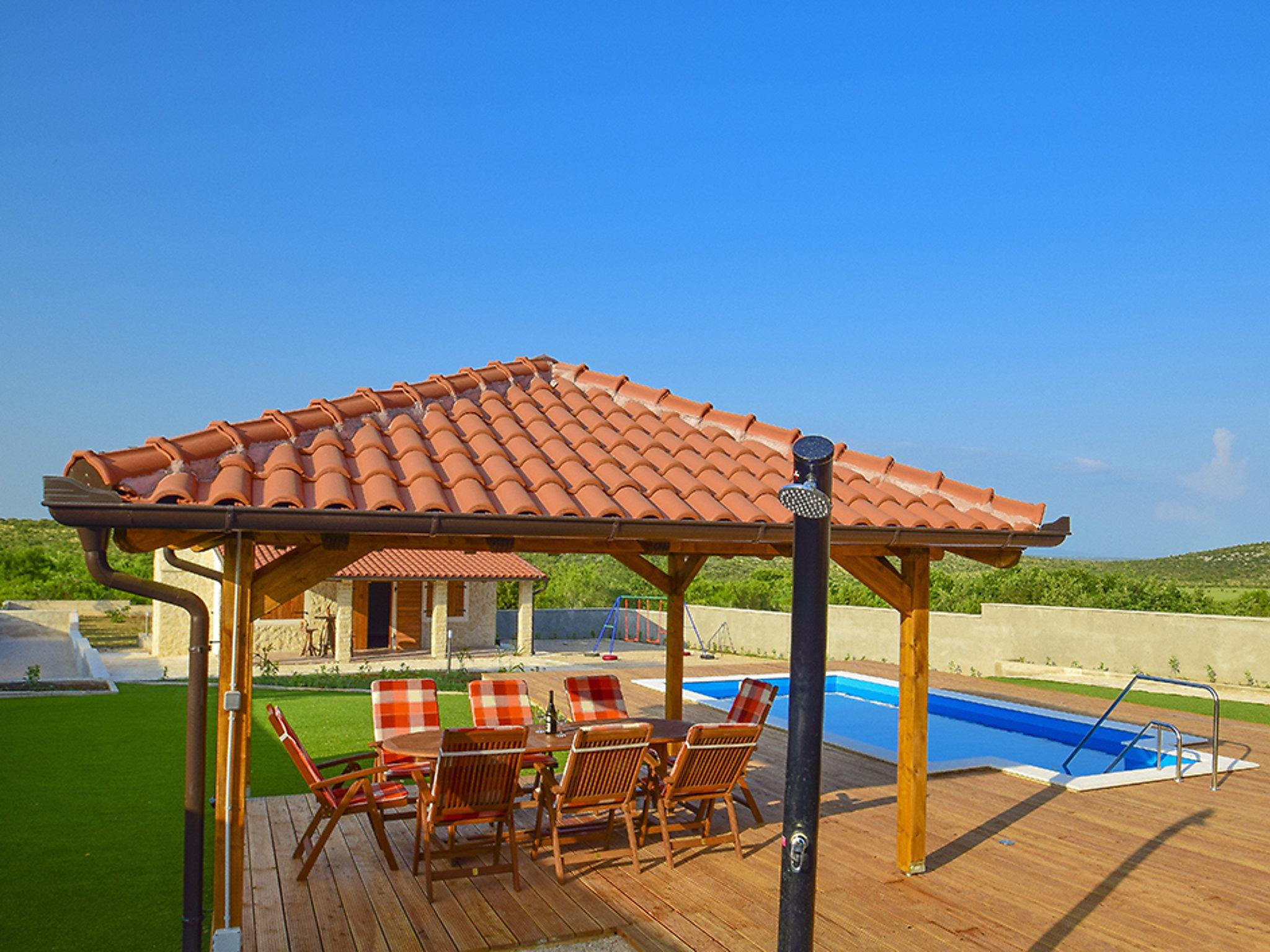 Photo 34 - 5 bedroom House in Vodice with private pool and sea view