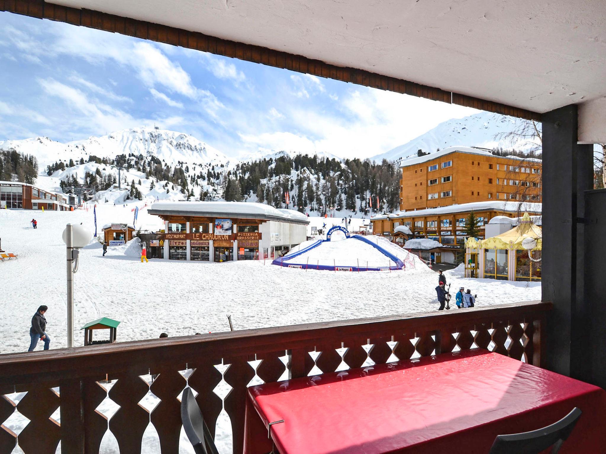 Foto 3 - Apartamento de 1 habitación en La Plagne Tarentaise con vistas a la montaña