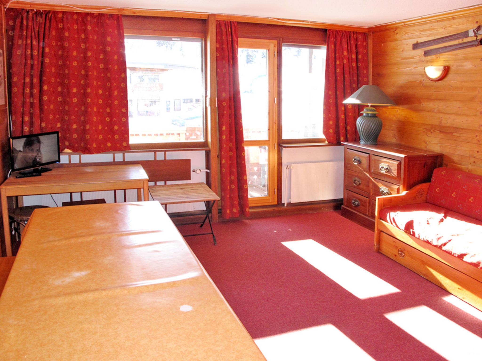 Foto 9 - Appartamento con 1 camera da letto a La Plagne Tarentaise con vista sulle montagne