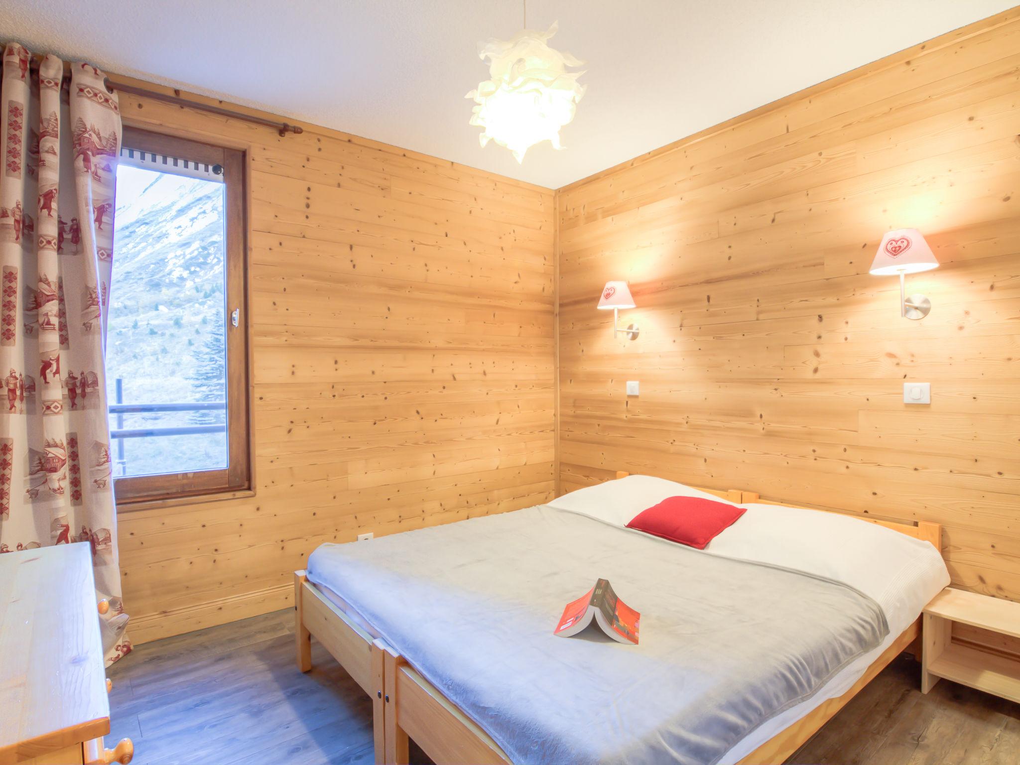 Foto 4 - Apartment mit 1 Schlafzimmer in Tignes