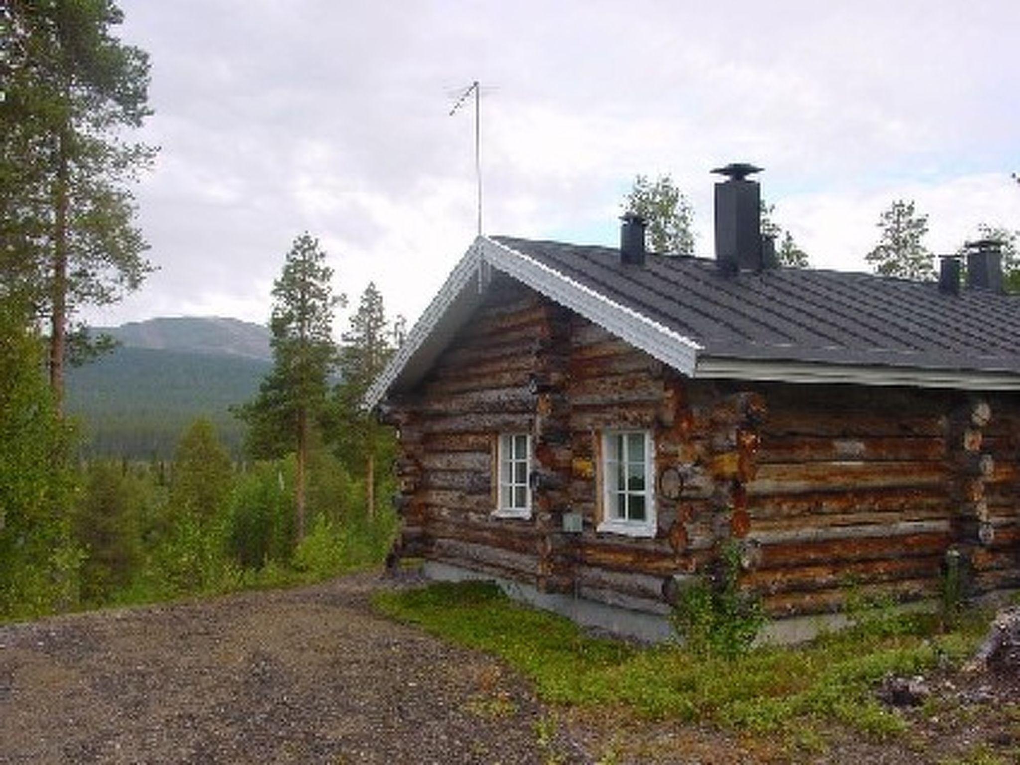 Foto 4 - Casa de 2 habitaciones en Kolari con sauna y vistas a la montaña