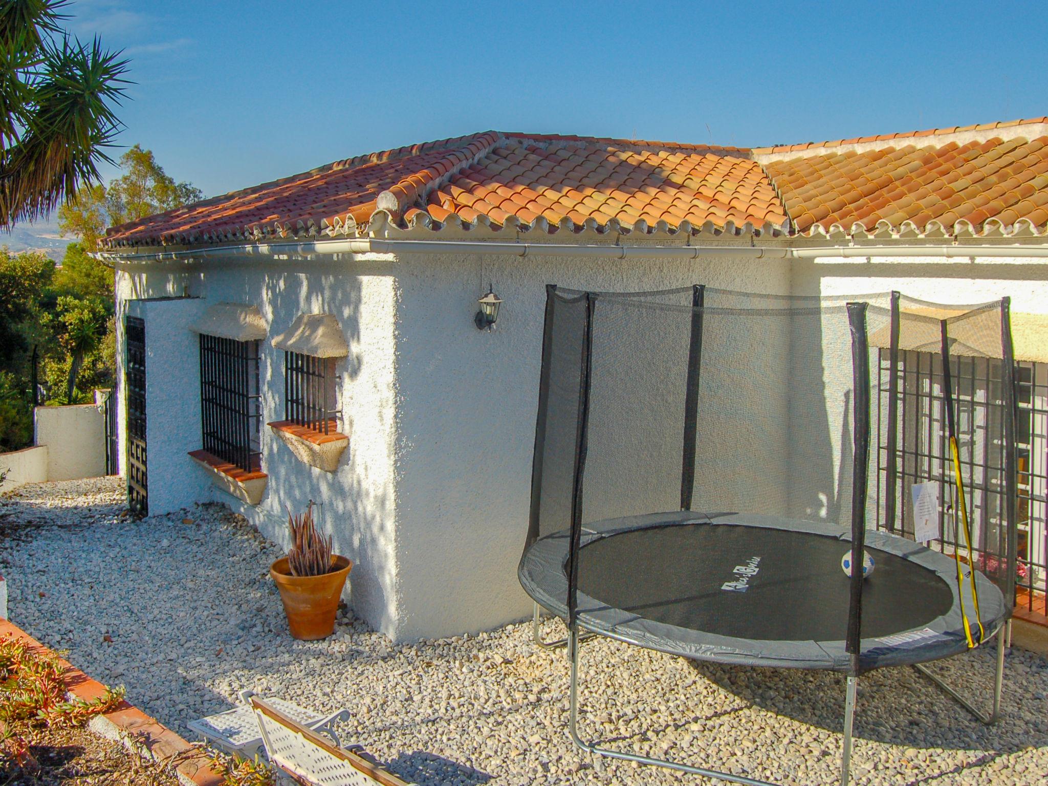 Photo 19 - Maison de 3 chambres à Almogía avec piscine privée et vues à la mer