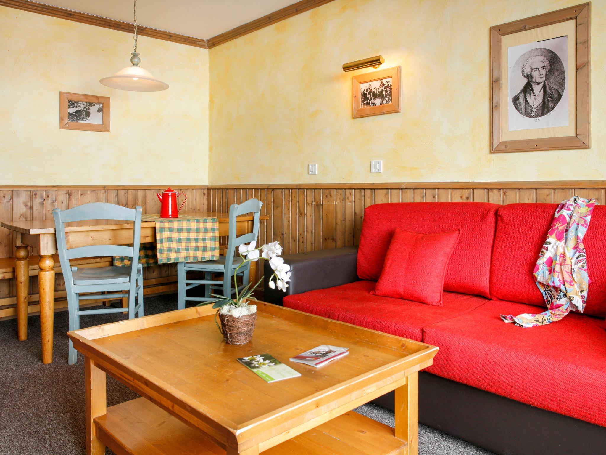 Photo 1 - 2 bedroom Apartment in Tignes with swimming pool and mountain view