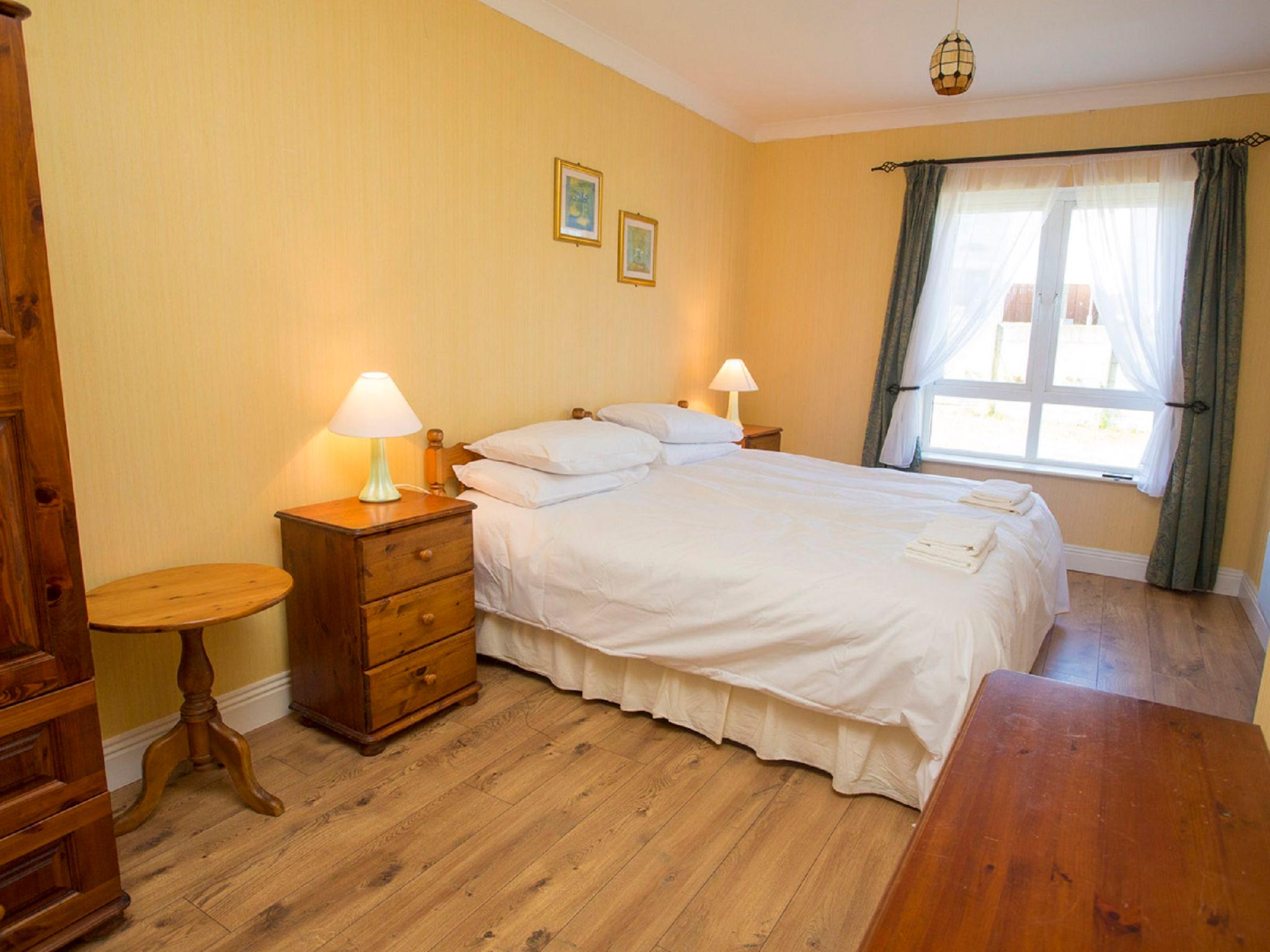 Photo 4 - 2 bedroom Apartment in Kilrush