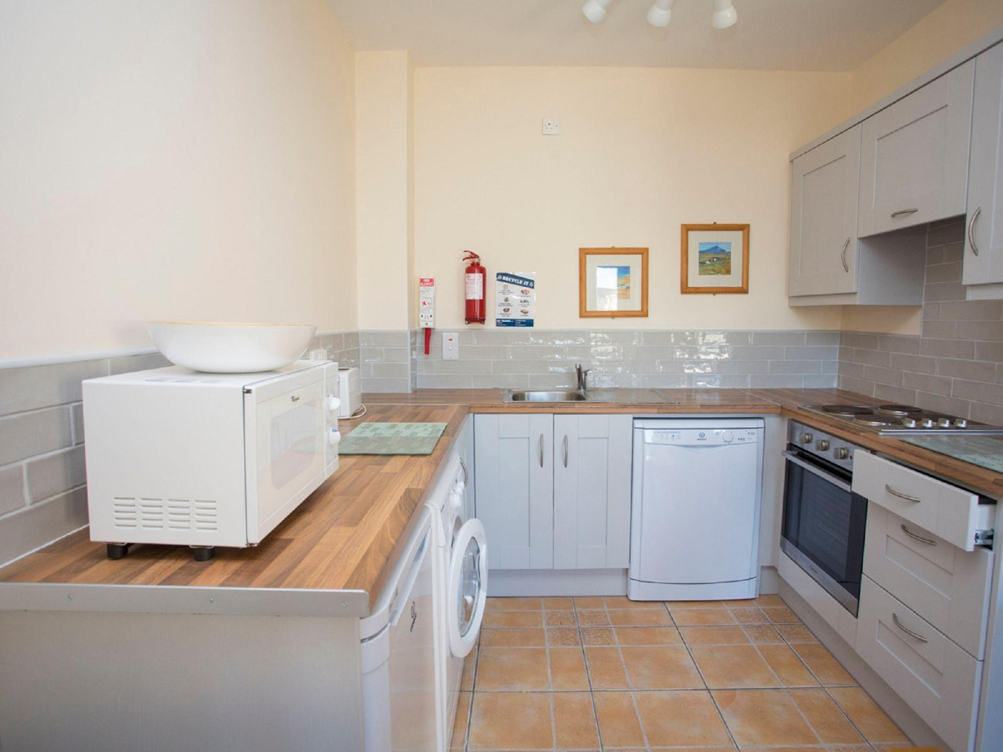 Photo 8 - 2 bedroom Apartment in Kilrush