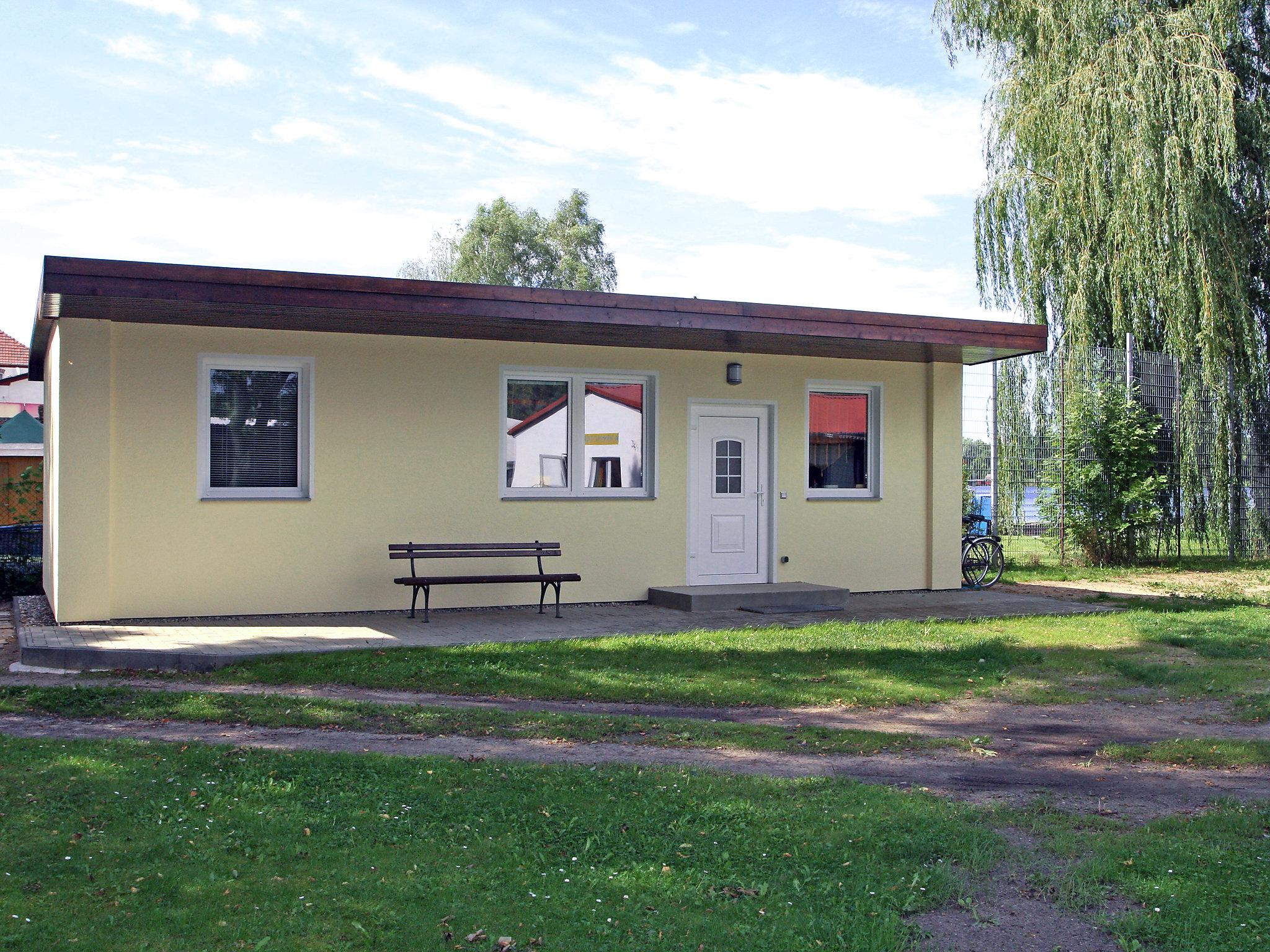 Foto 10 - Haus mit 1 Schlafzimmer in Krakow am See mit garten und blick auf die berge