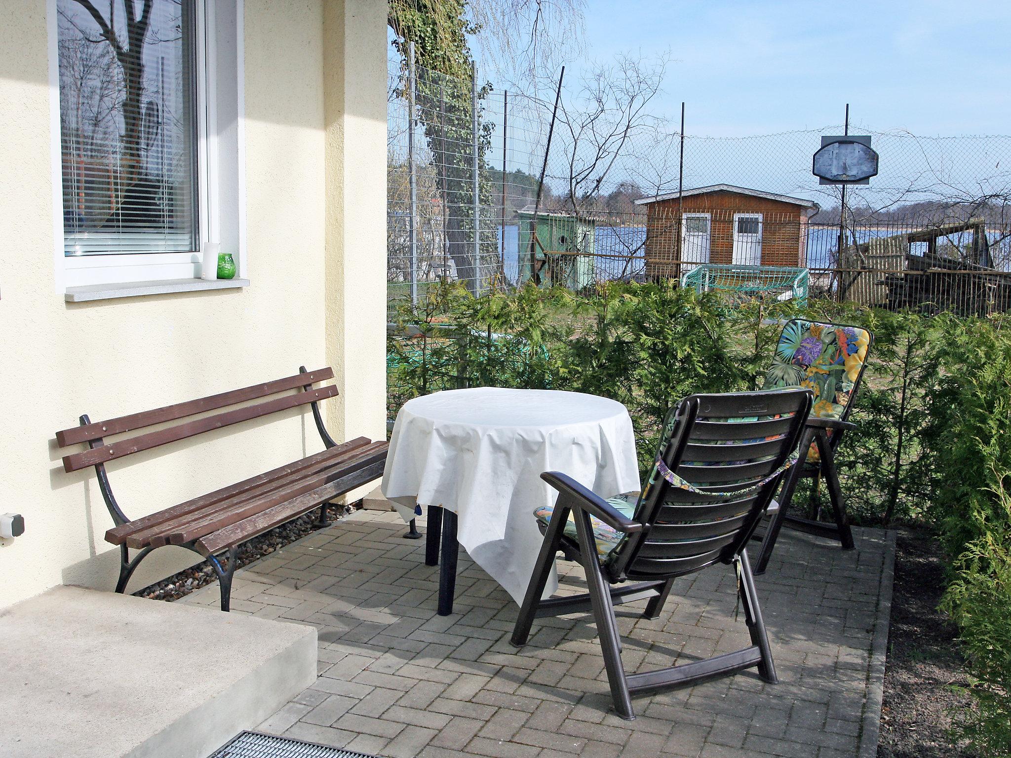 Foto 5 - Haus mit 1 Schlafzimmer in Krakow am See mit garten und terrasse