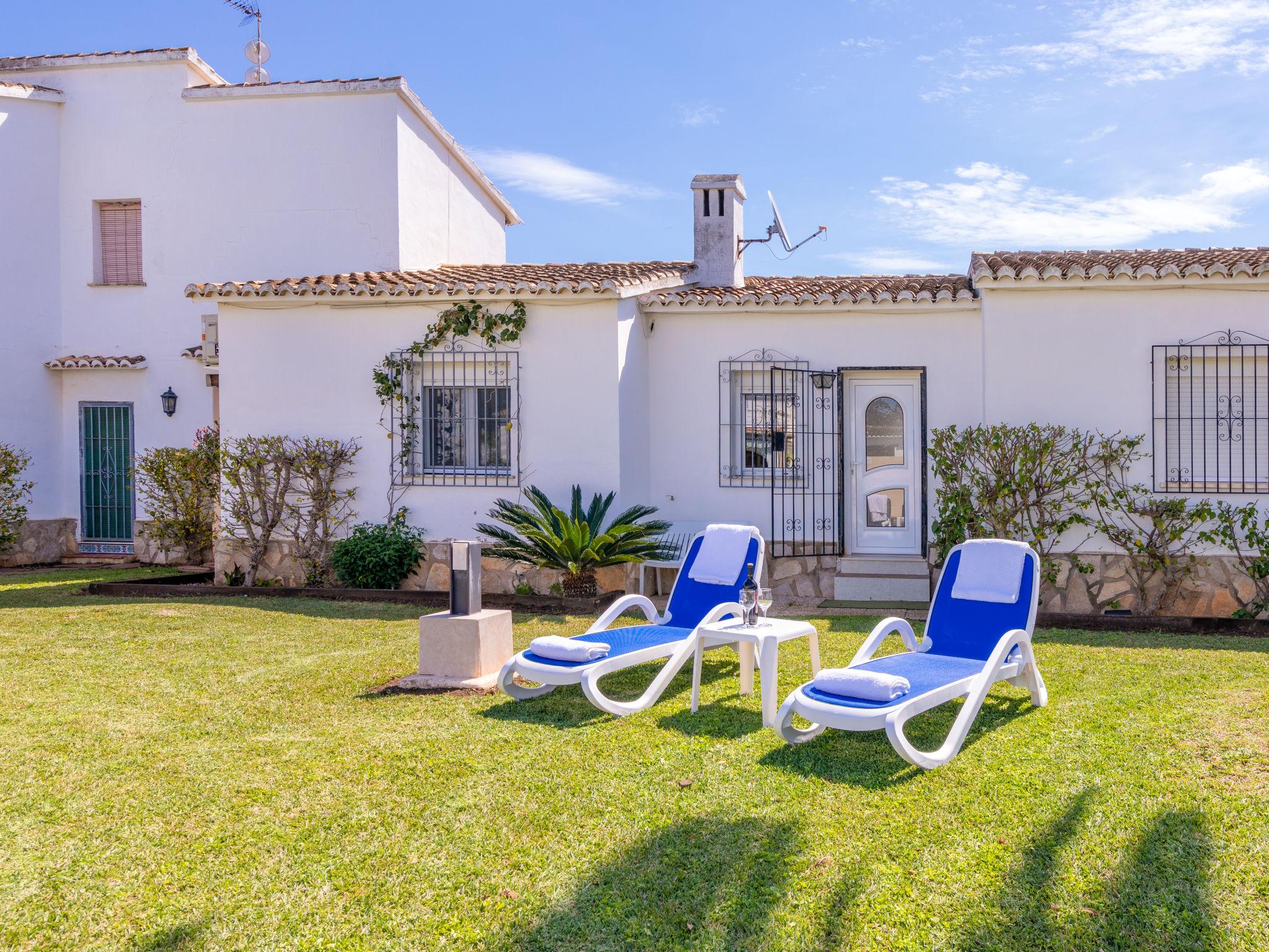 Foto 3 - Casa con 2 camere da letto a Dénia con piscina e giardino