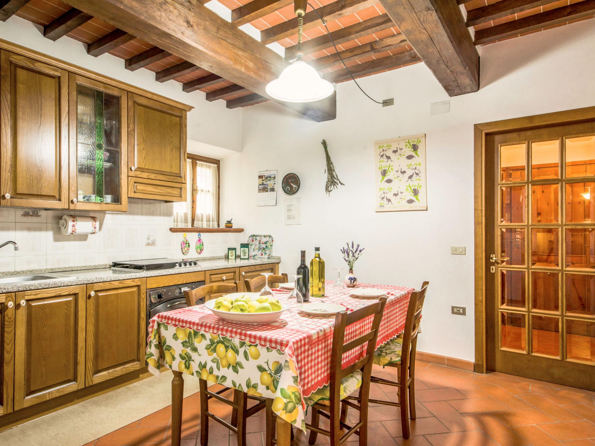 Photo 10 - 2 bedroom House in Cavriglia with garden