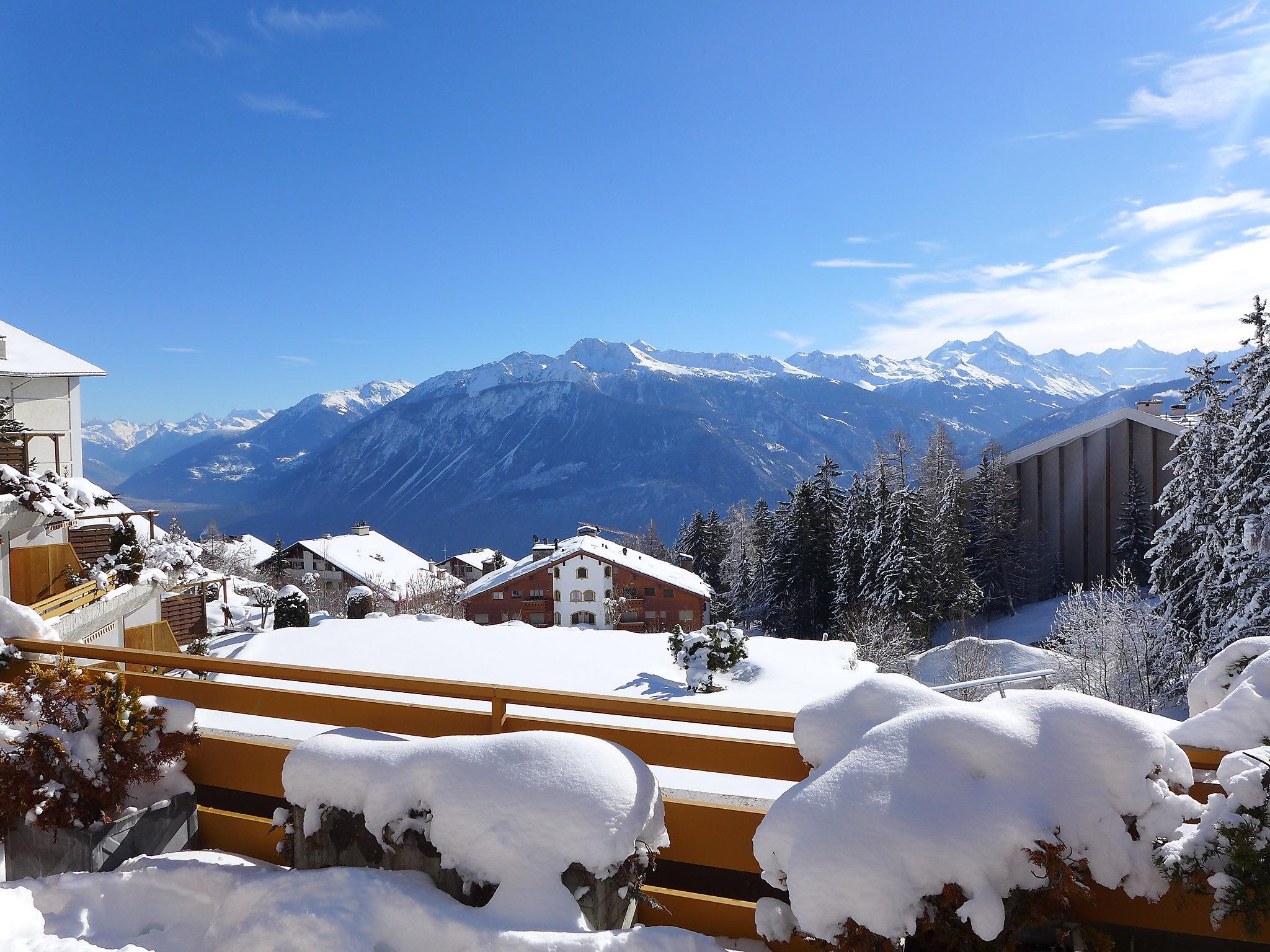 Foto 26 - Apartamento de 1 quarto em Crans-Montana com piscina e terraço