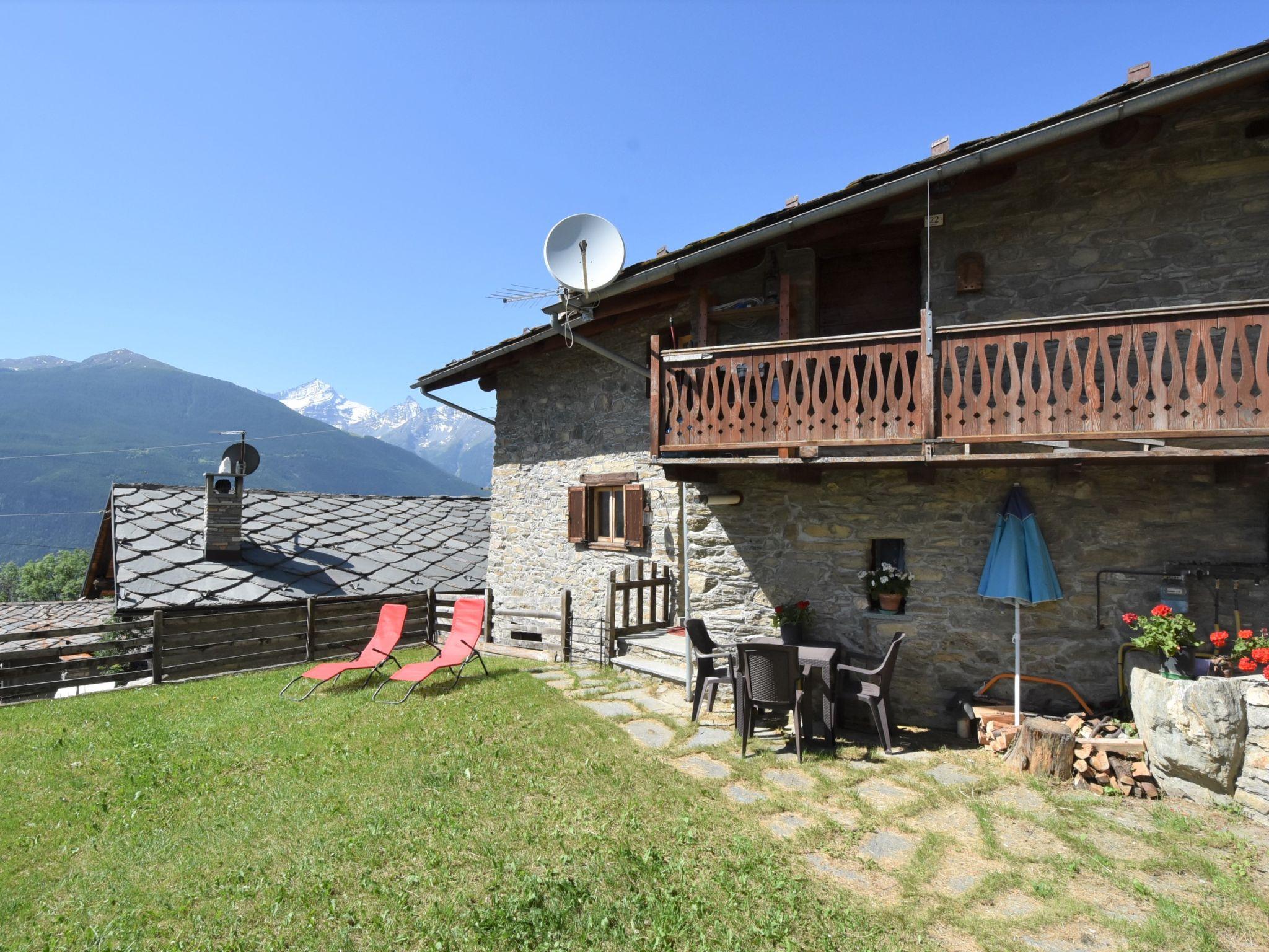 Photo 23 - Appartement de 2 chambres à Sarre avec jardin et vues sur la montagne