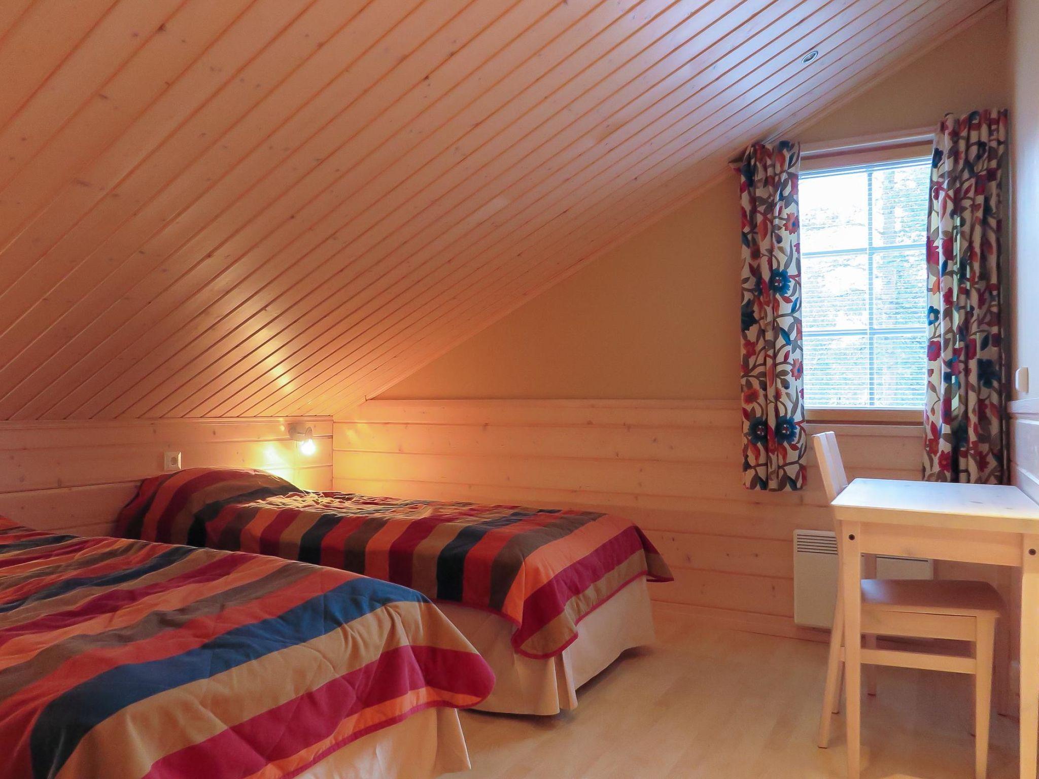 Foto 20 - Casa de 7 habitaciones en Kittilä con sauna y vistas a la montaña