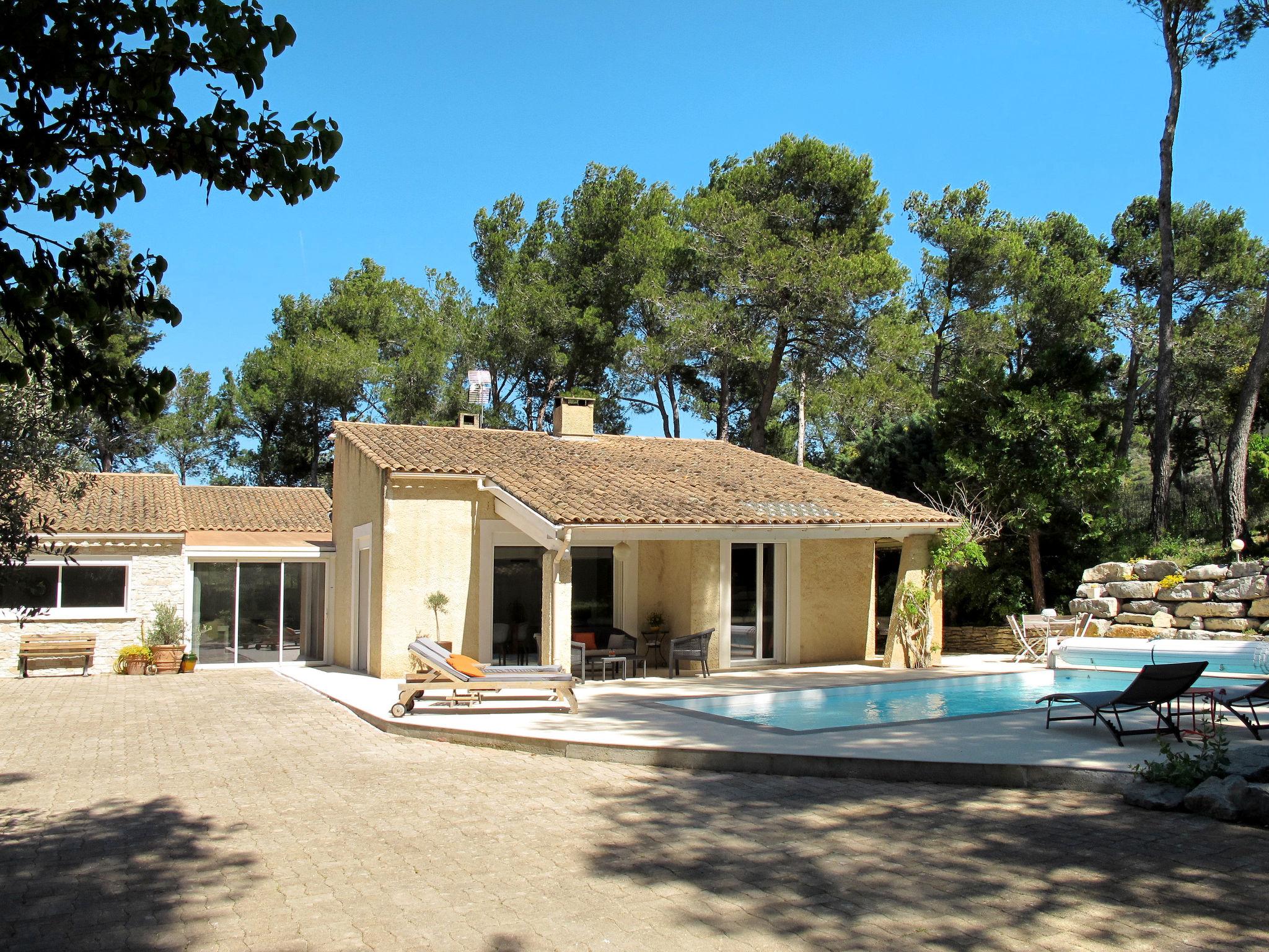 Foto 1 - Casa de 3 habitaciones en Cavaillon con piscina privada y terraza