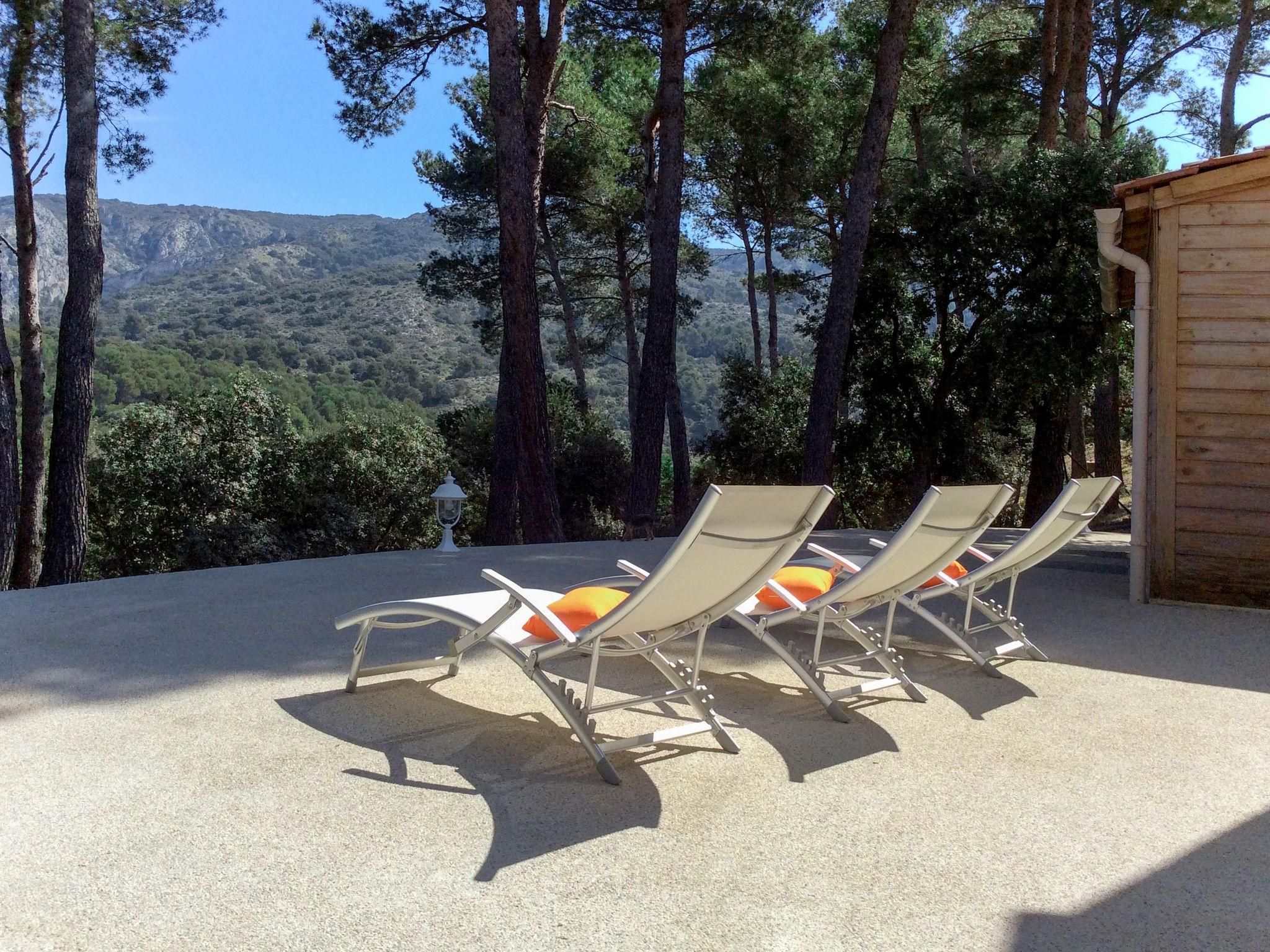 Foto 30 - Casa con 3 camere da letto a Cavaillon con piscina privata e terrazza