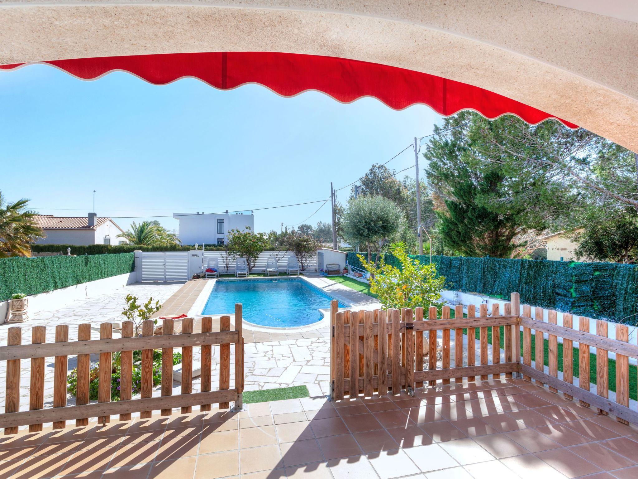 Photo 2 - Maison de 4 chambres à l'Ametlla de Mar avec piscine privée et vues à la mer