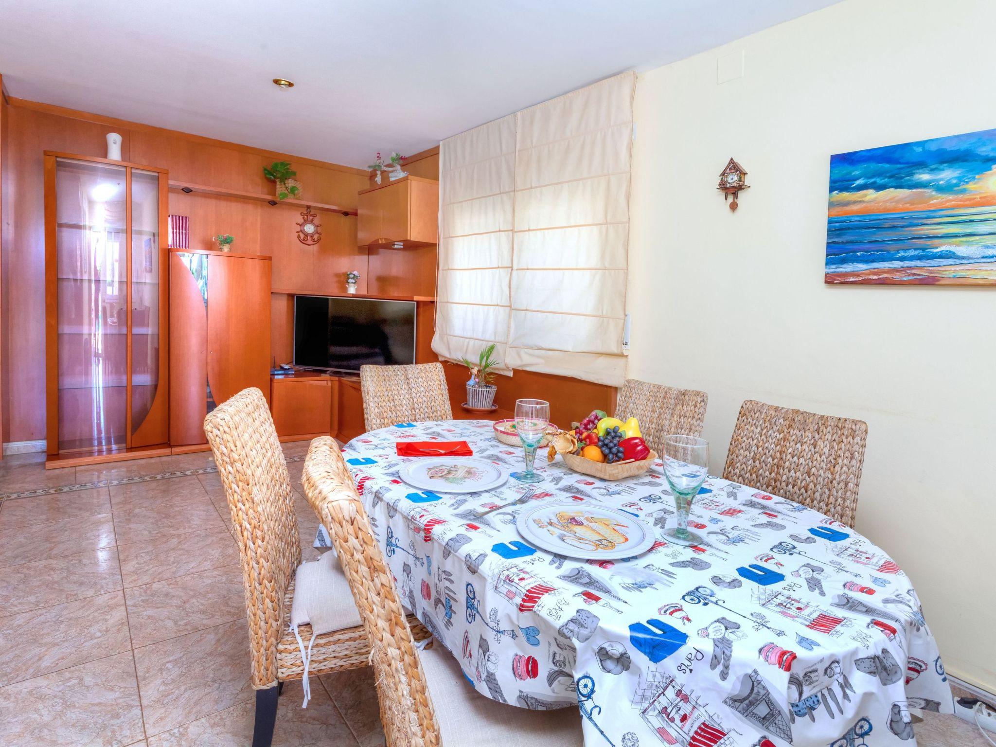 Photo 6 - 4 bedroom House in l'Ametlla de Mar with private pool and garden