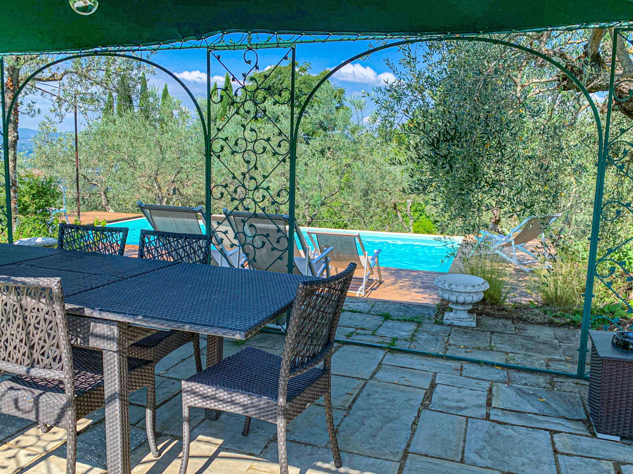 Foto 2 - Casa de 3 quartos em Castelfranco Piandiscò com piscina privada e jardim