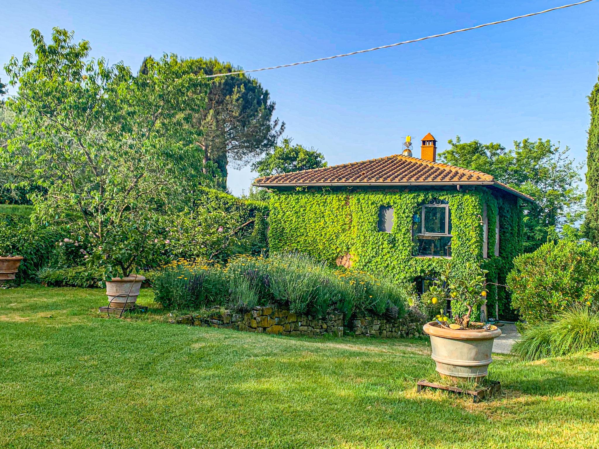 Photo 35 - Maison de 3 chambres à Castelfranco Piandiscò avec piscine privée et jardin