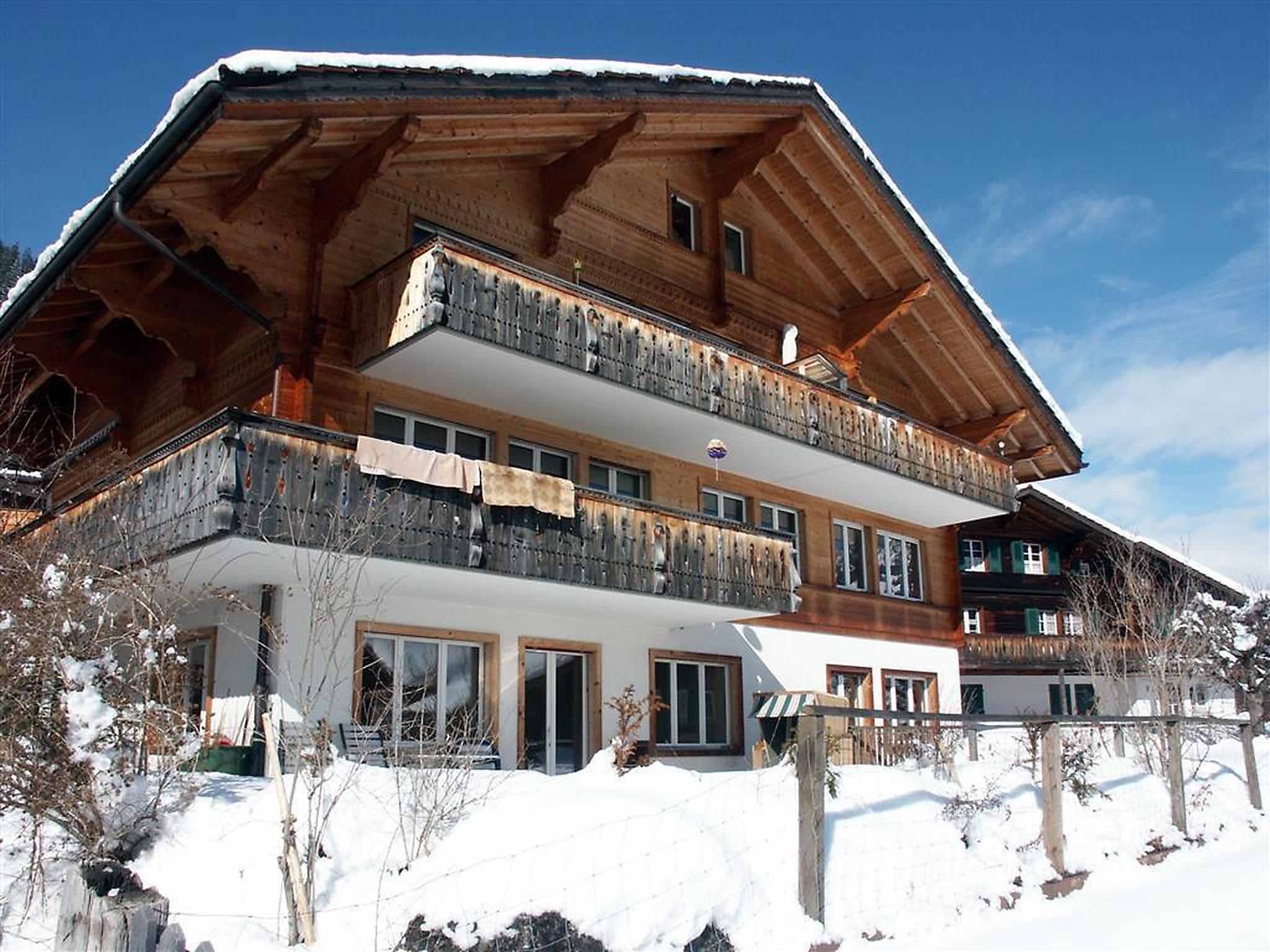 Photo 2 - 2 bedroom Apartment in Zweisimmen