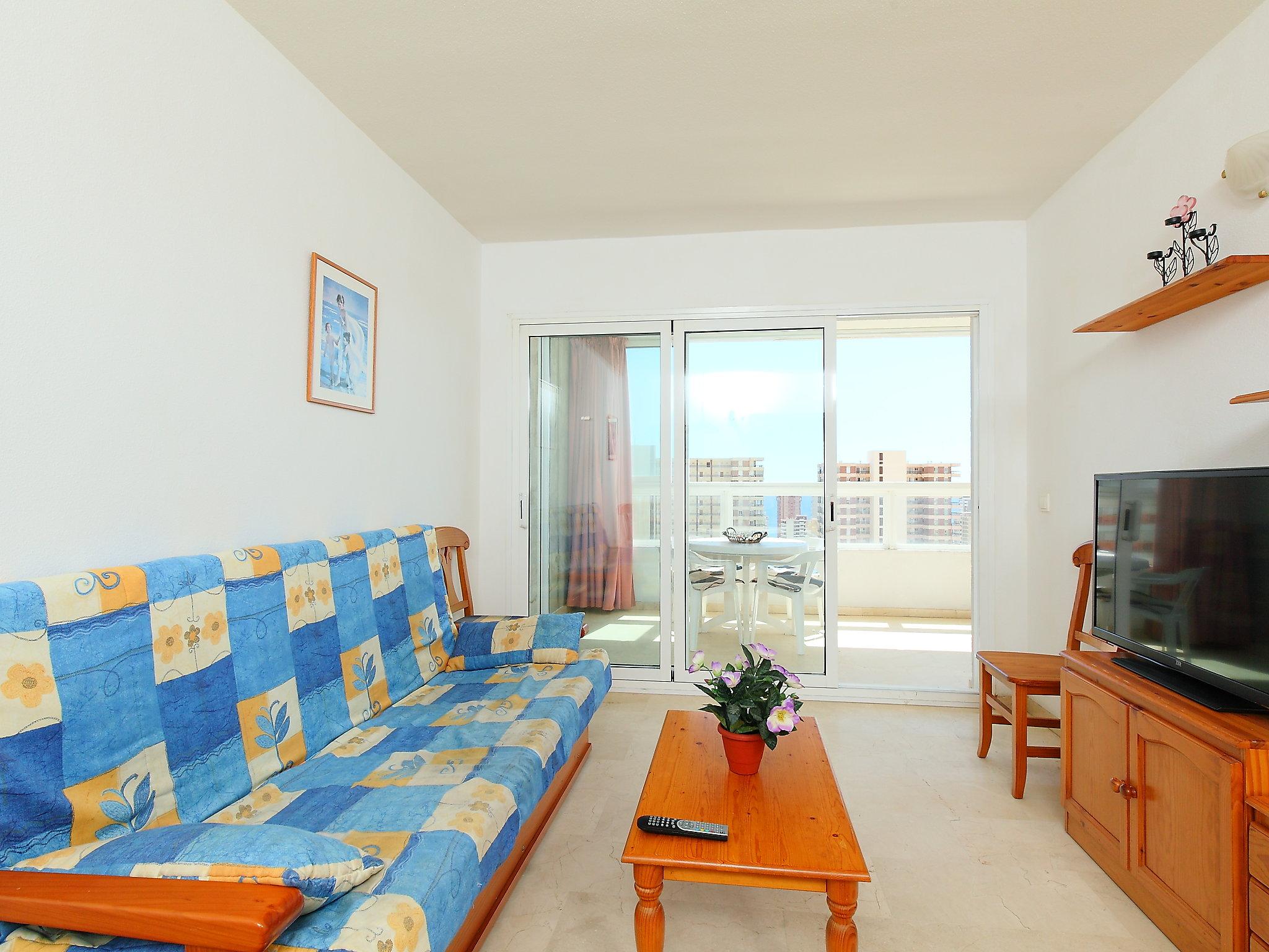 Foto 2 - Apartamento de 2 quartos em Benidorm com piscina e jardim