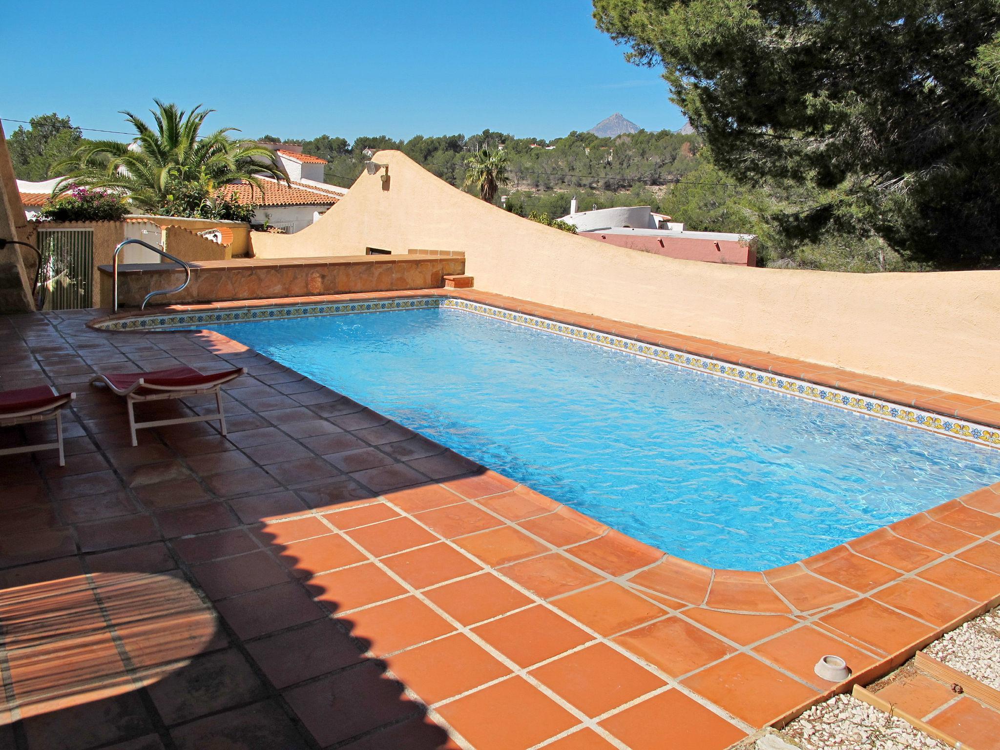 Foto 5 - Casa de 2 habitaciones en Calpe con piscina privada y vistas al mar